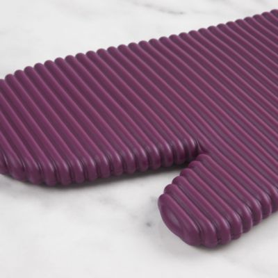 Ribbed Soft Silicone Oven Mitt Set