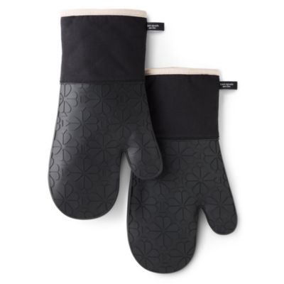 kate spade new york Spade Flower Soft Silicone 2-Pack Oven Mitt Set, Black