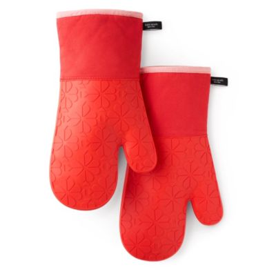 kate spade new york Spade Flower Soft Silicone 2-Pack Oven Mitt Set, Red