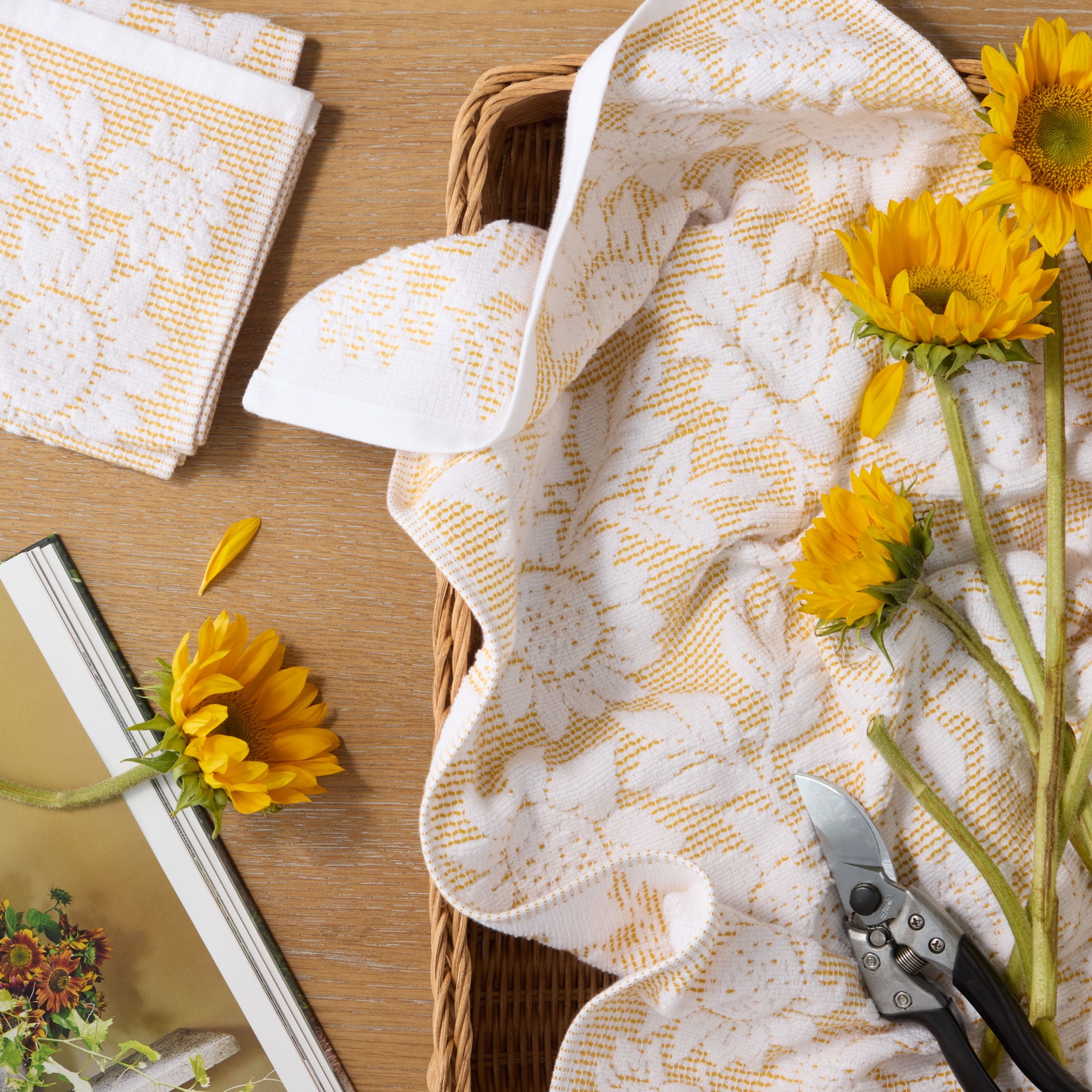 Woodland Harvest Jacquard Sunflowers Kitchen Towel Set Yellow