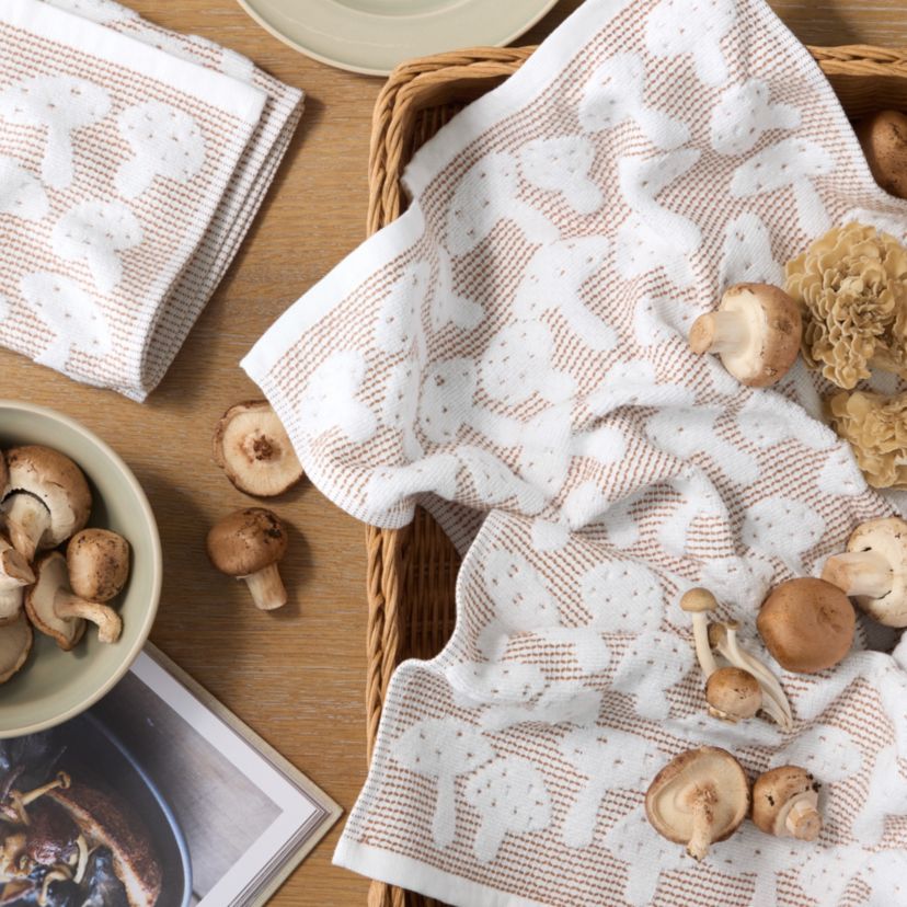 Woodland Harvest Jacquard Mushrooms Kitchen Towel Set Brown