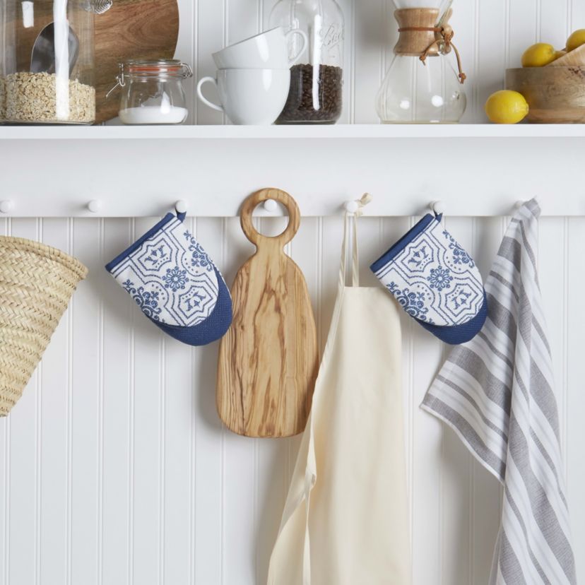 Strie Medallion Mini Mitt Set