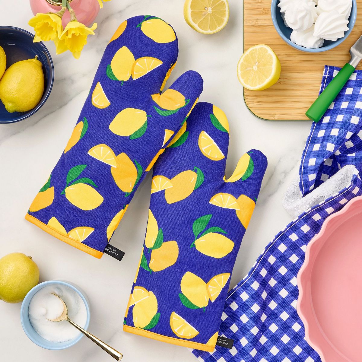 Lemon Party Oven Mitt Set