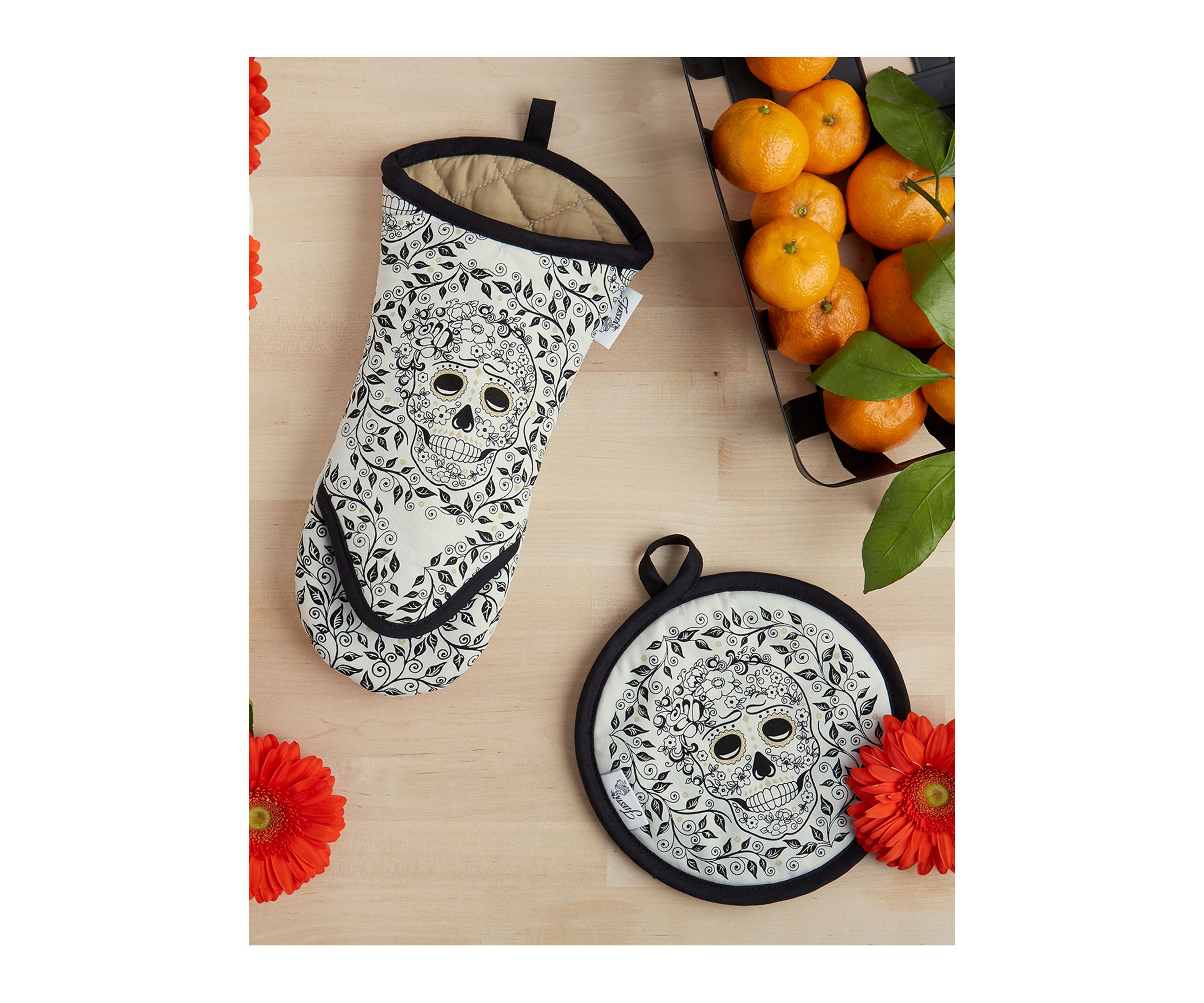 Skull & Vine Oven Mitt & Pot Holder 2-Pack Set