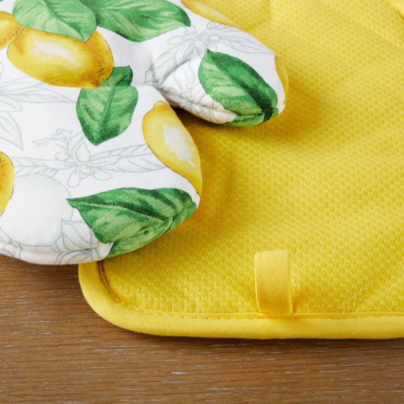 Lots Of Lemons Towel, Oven Mitt, Pot Holder Set