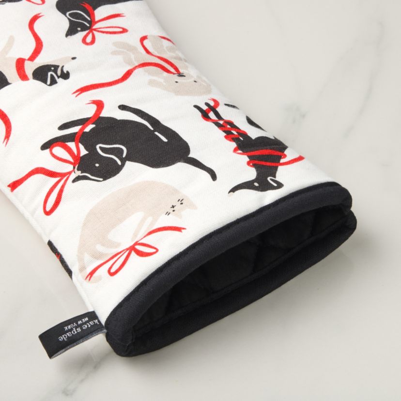 Holiday Pets Black/White/Red Kitchen Towels, Oven Mitt, and Pot Holder Set 