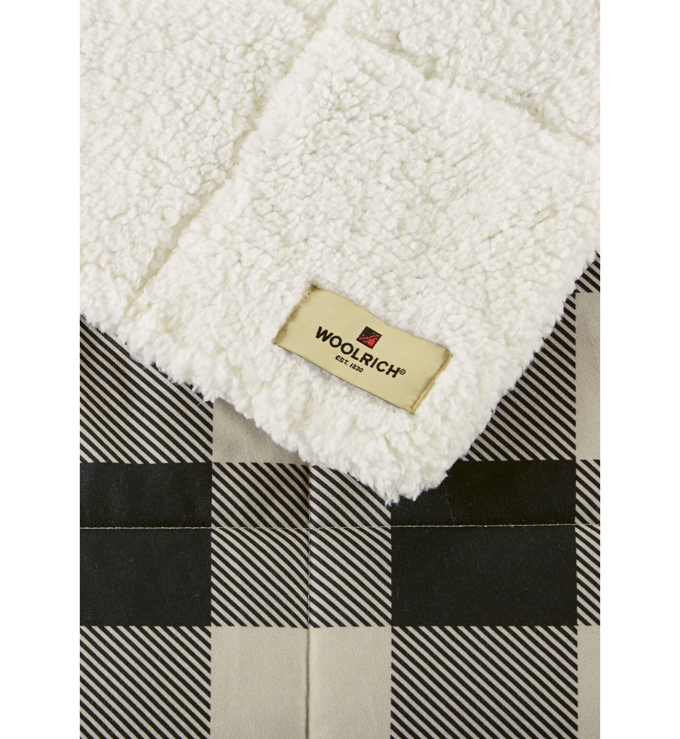 Linden Oversized Sofstpun Down Alternative  Throw