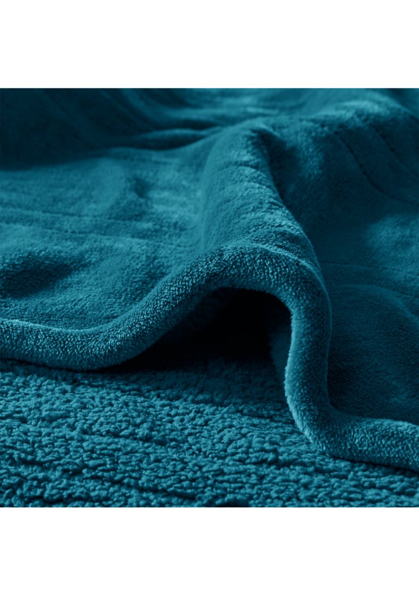 Heated Microlight to Berber Blanket