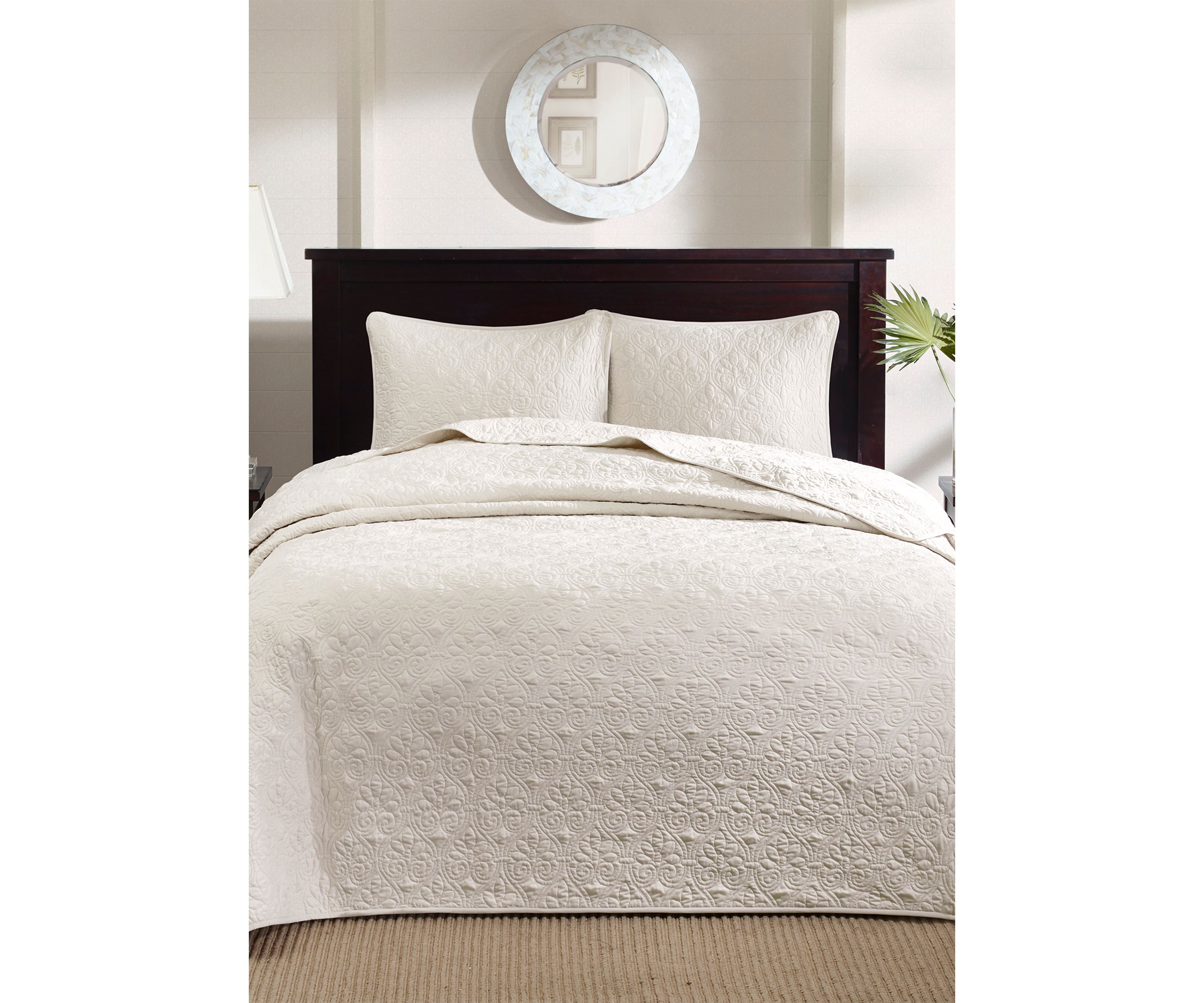 Quebec Reversible Bedspread Set