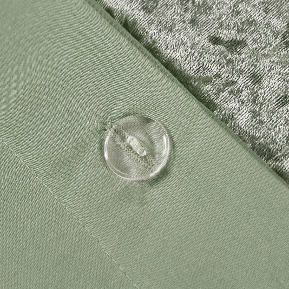 Felicia Velvet Duvet Cover Set with Throw Pillow