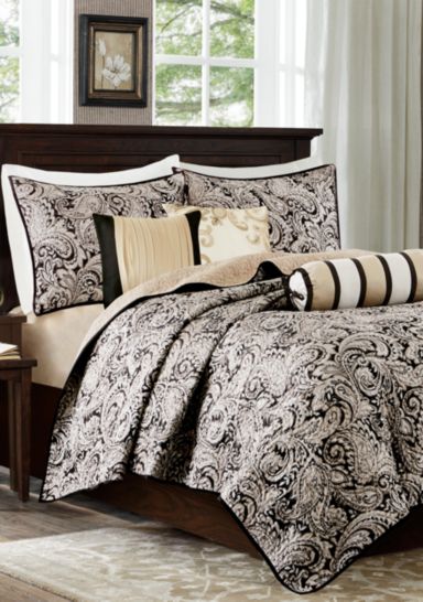 Aubrey 6 Piece Jacquard Quilt Set with Throw Pillows