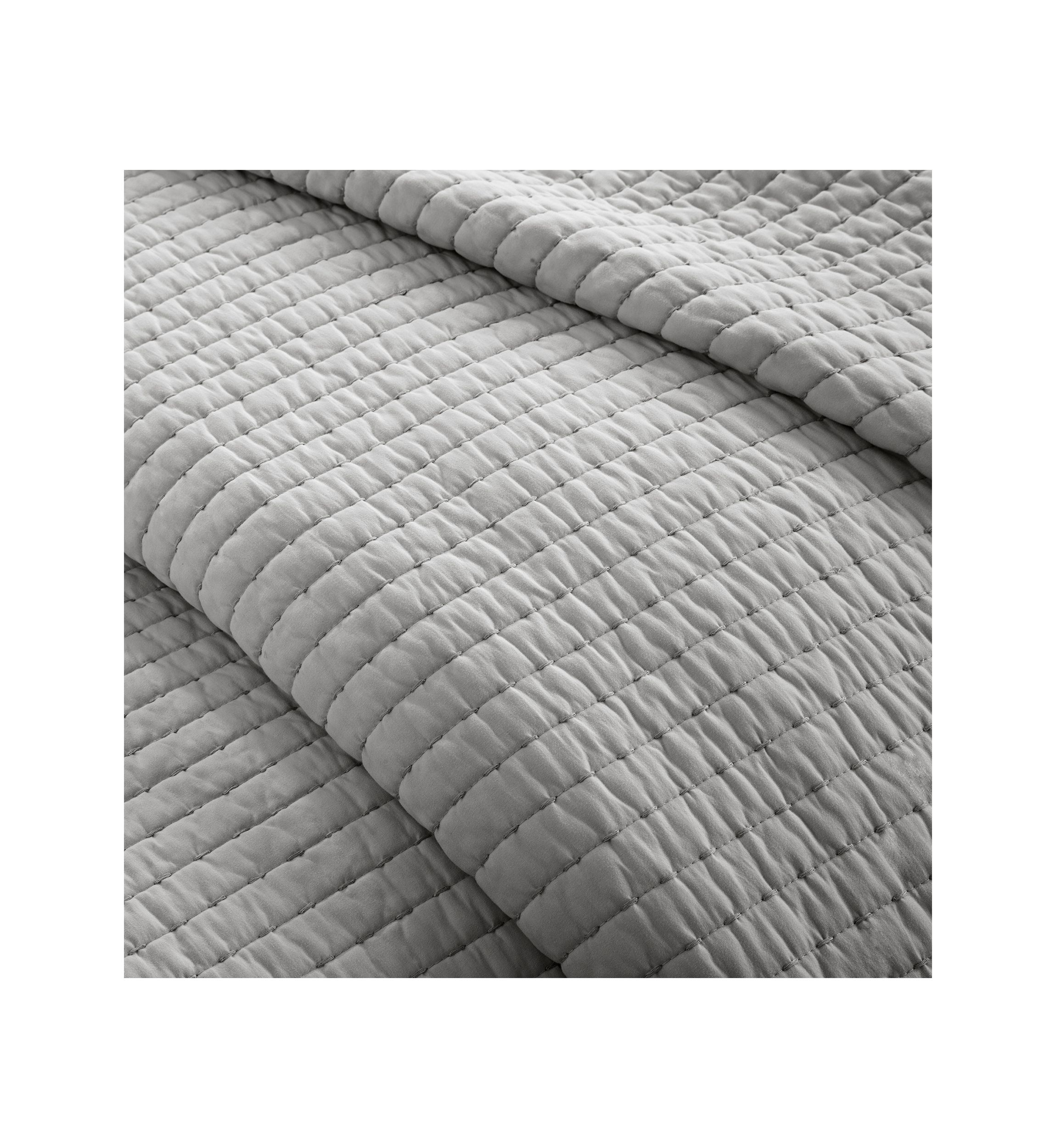 Keaton Coverlet Set