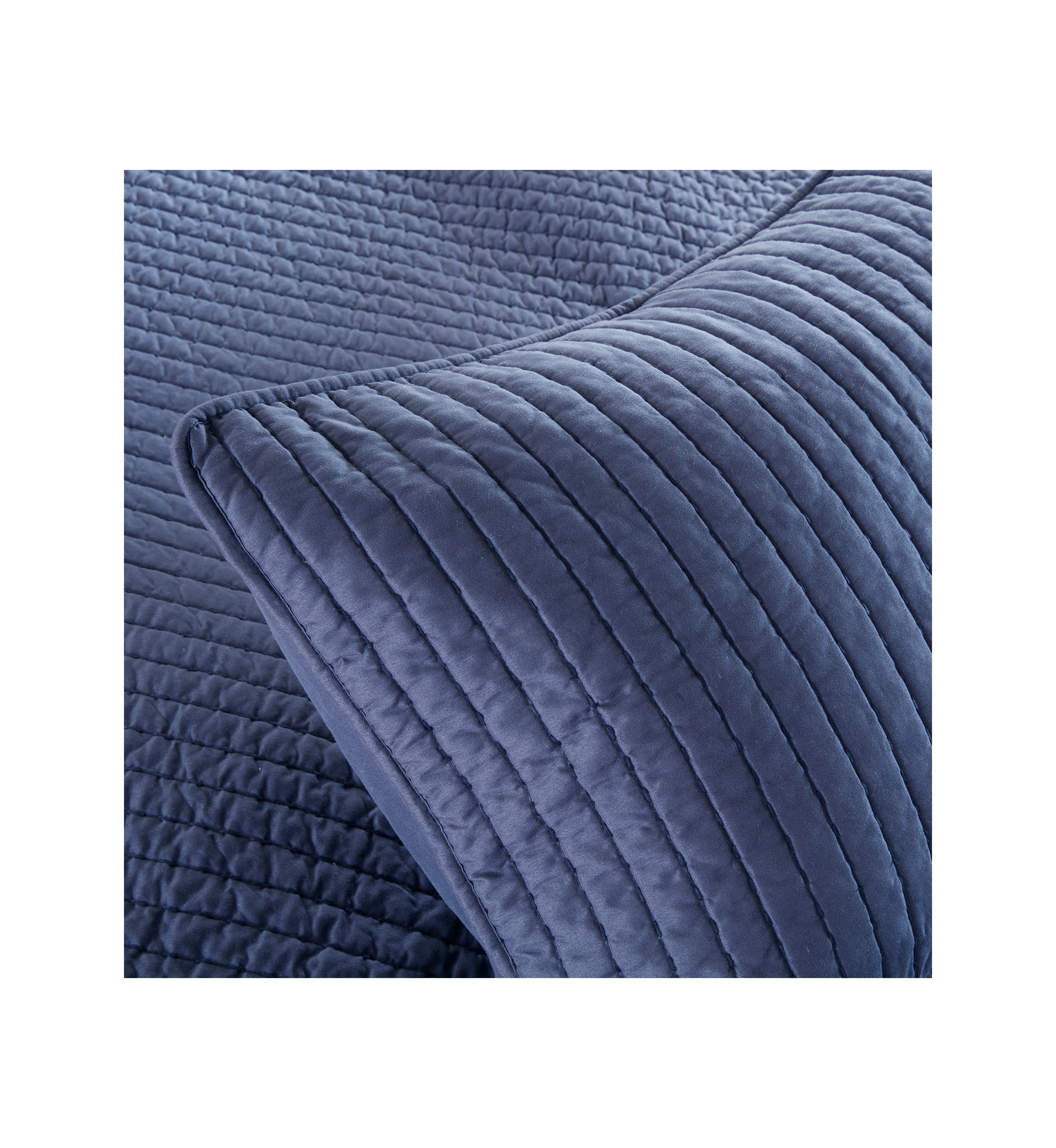 Keaton Coverlet Set