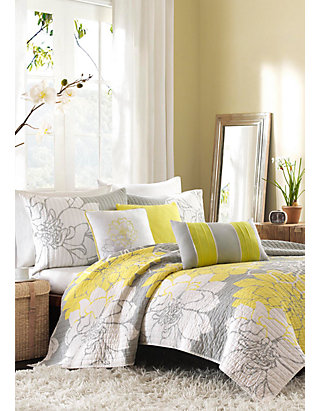 Madison Park Lola Gray Yellow 6 Piece Full Queen Coverlet Set 90