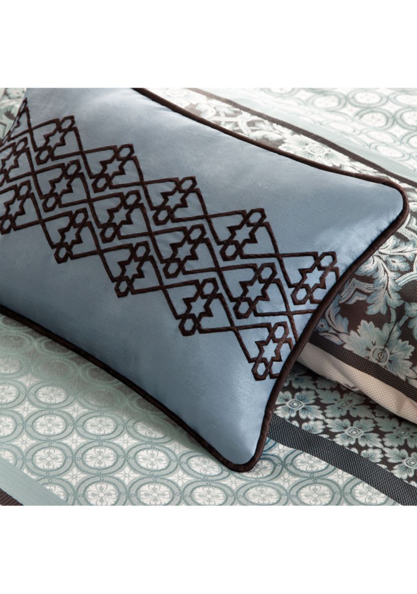 Princeton 5 Piece Jacquard Quilt Set with Throw Pillows