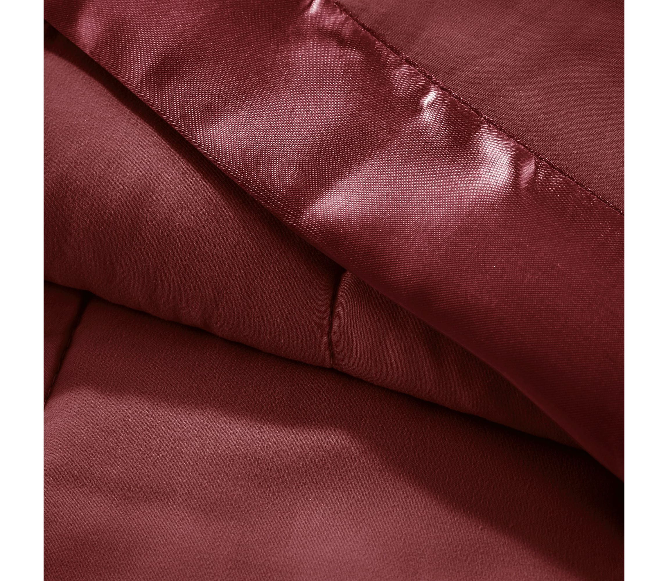 Windom Lightweight Down Alternative Blanket with Satin Trim