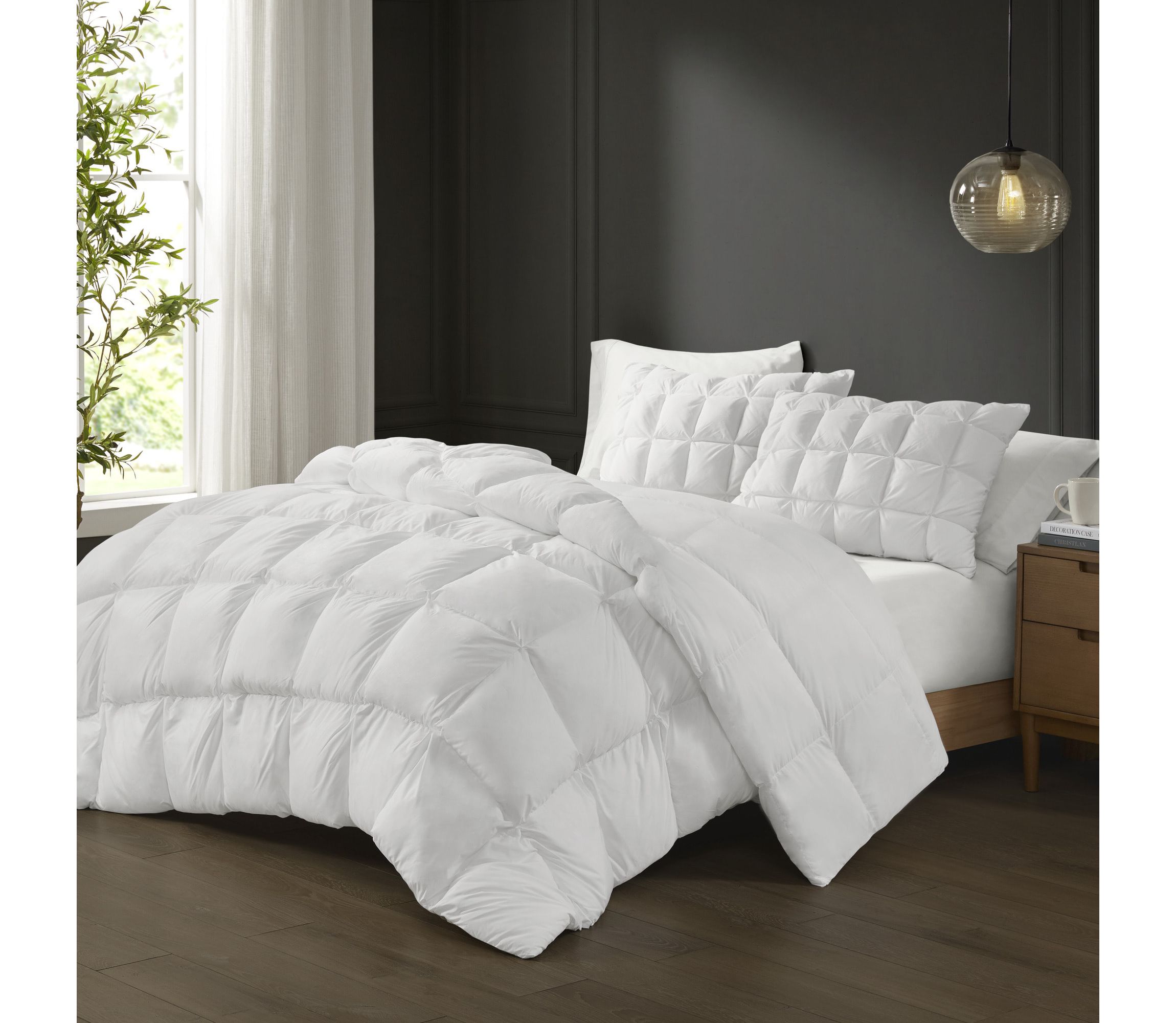 Stay Puffed Overfilled Down Alternative Comforter