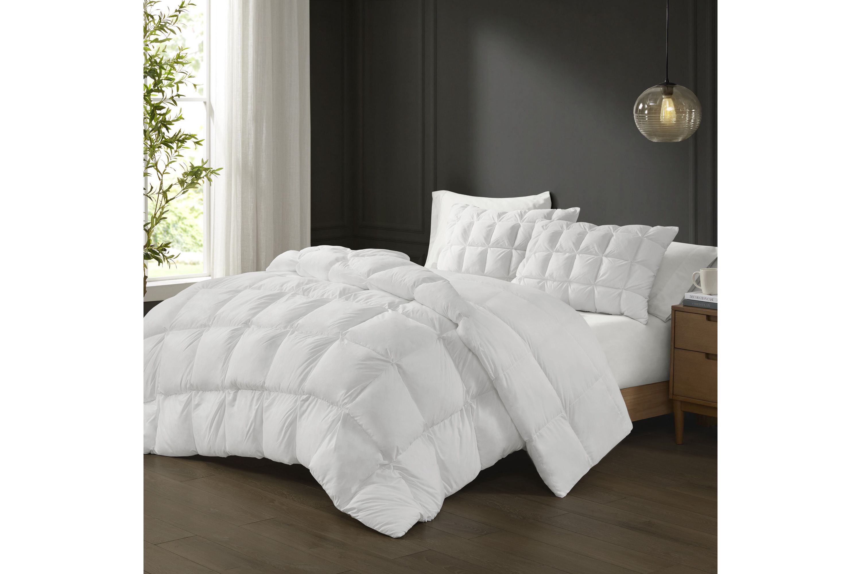 Stay Puffed Overfilled Down Alternative Comforter