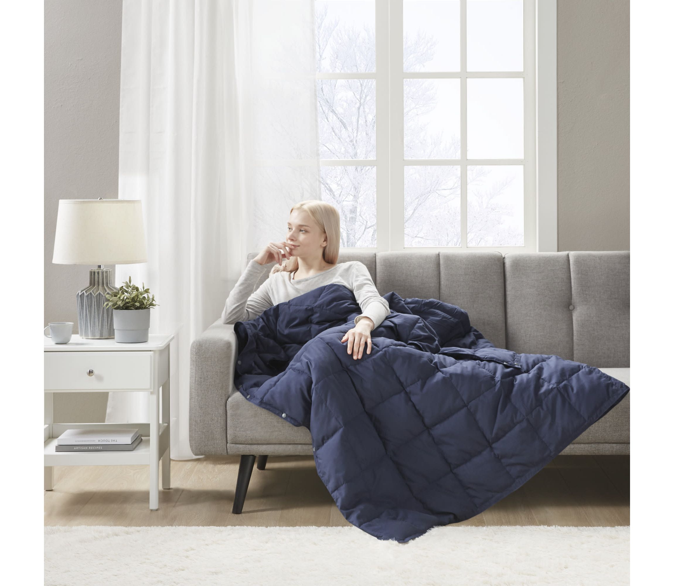 Hadly Wearable Multipurpose Throw