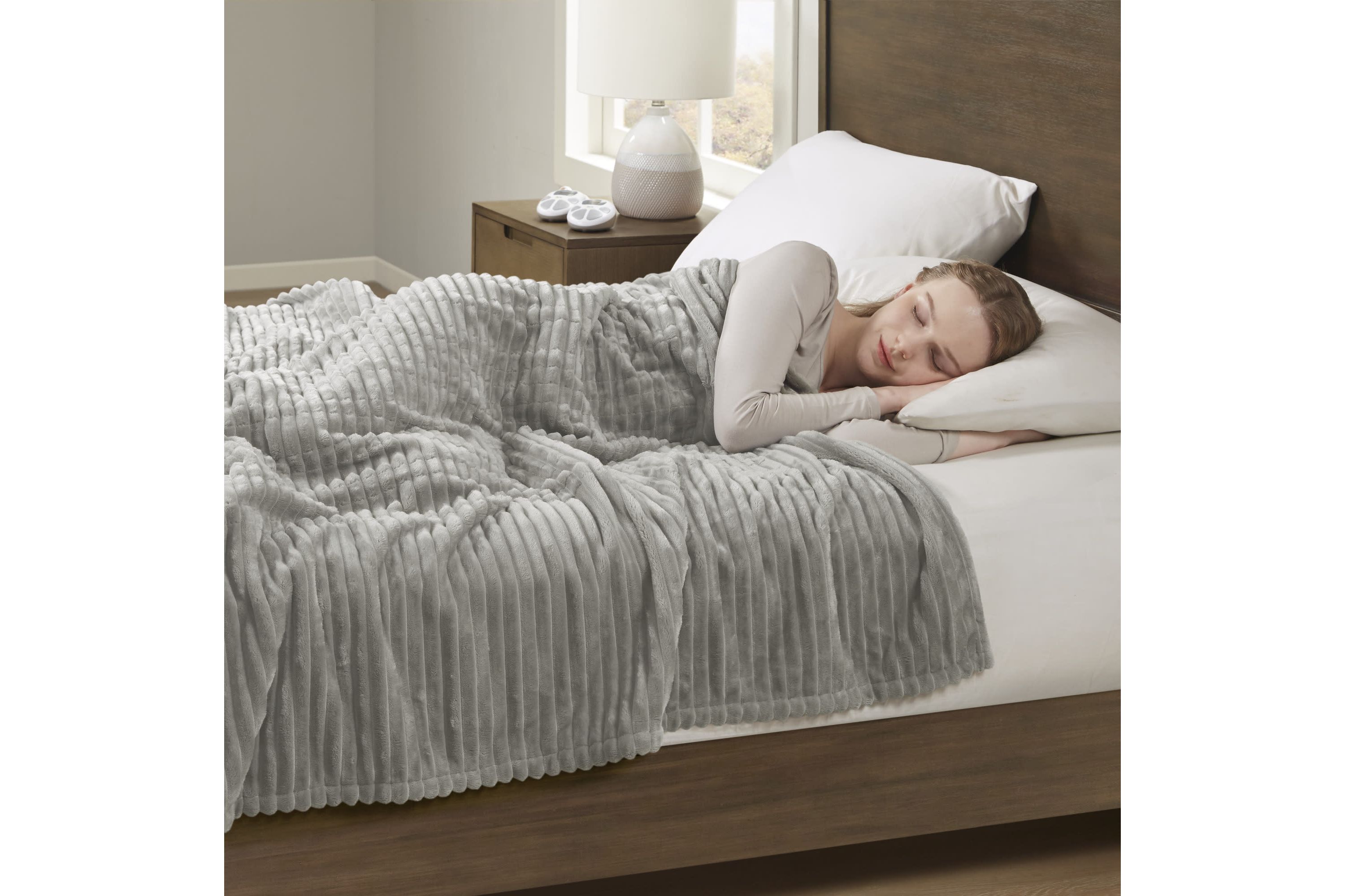 Corded Plush Heated Blanket