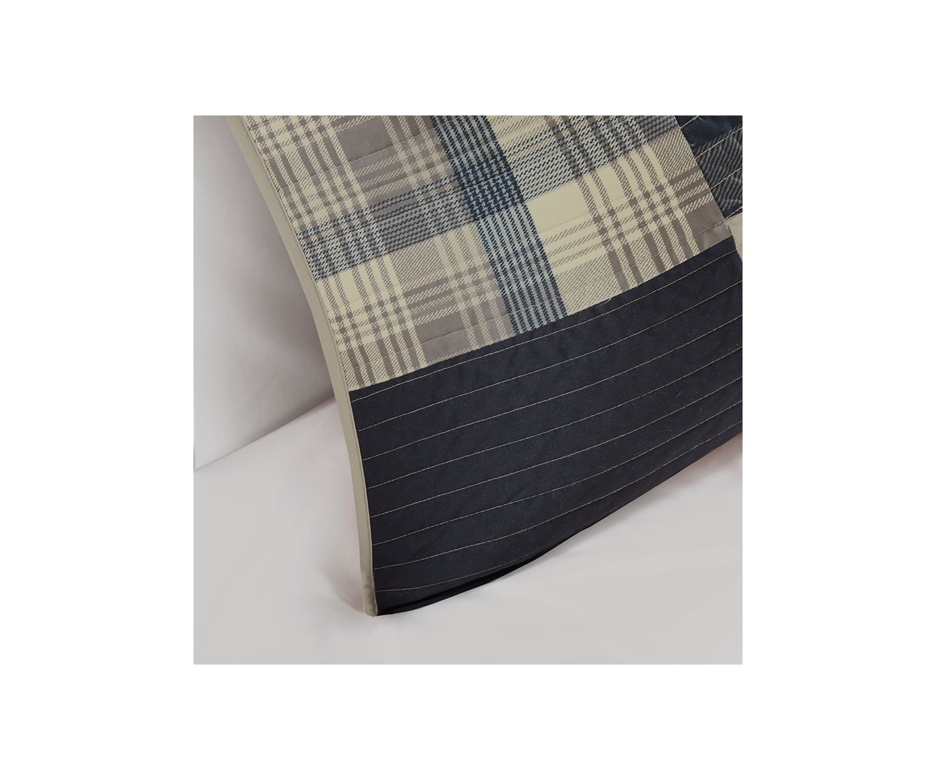Winter Hills 3-Piece Quilt Mini Set