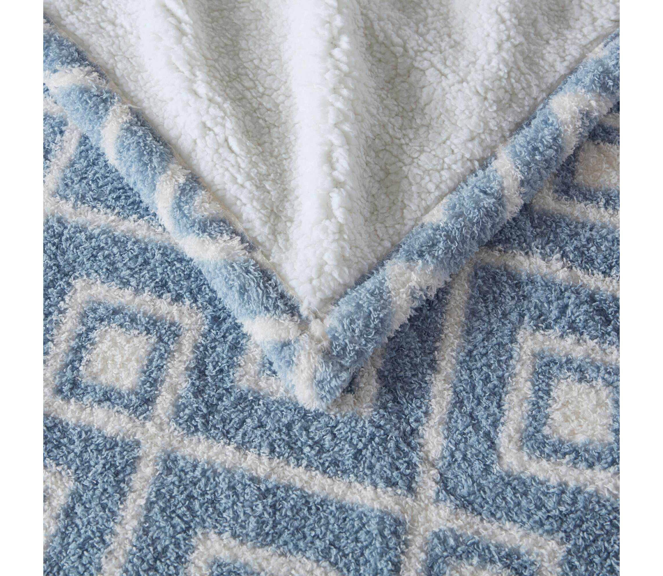 Amira Dream Soft Heated Throw