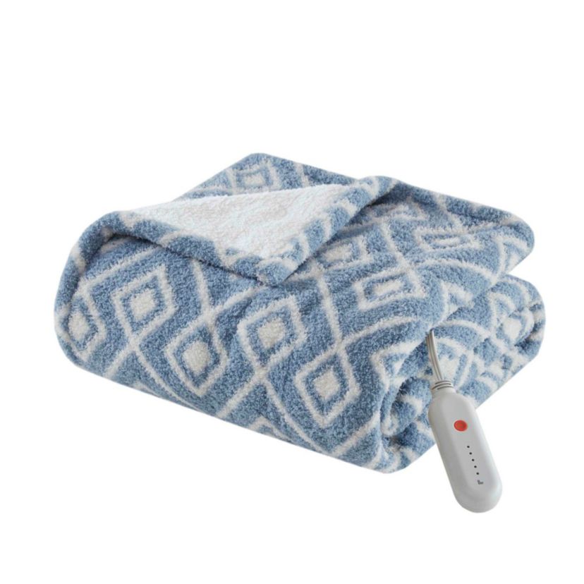 Amira Dream Soft Heated Throw