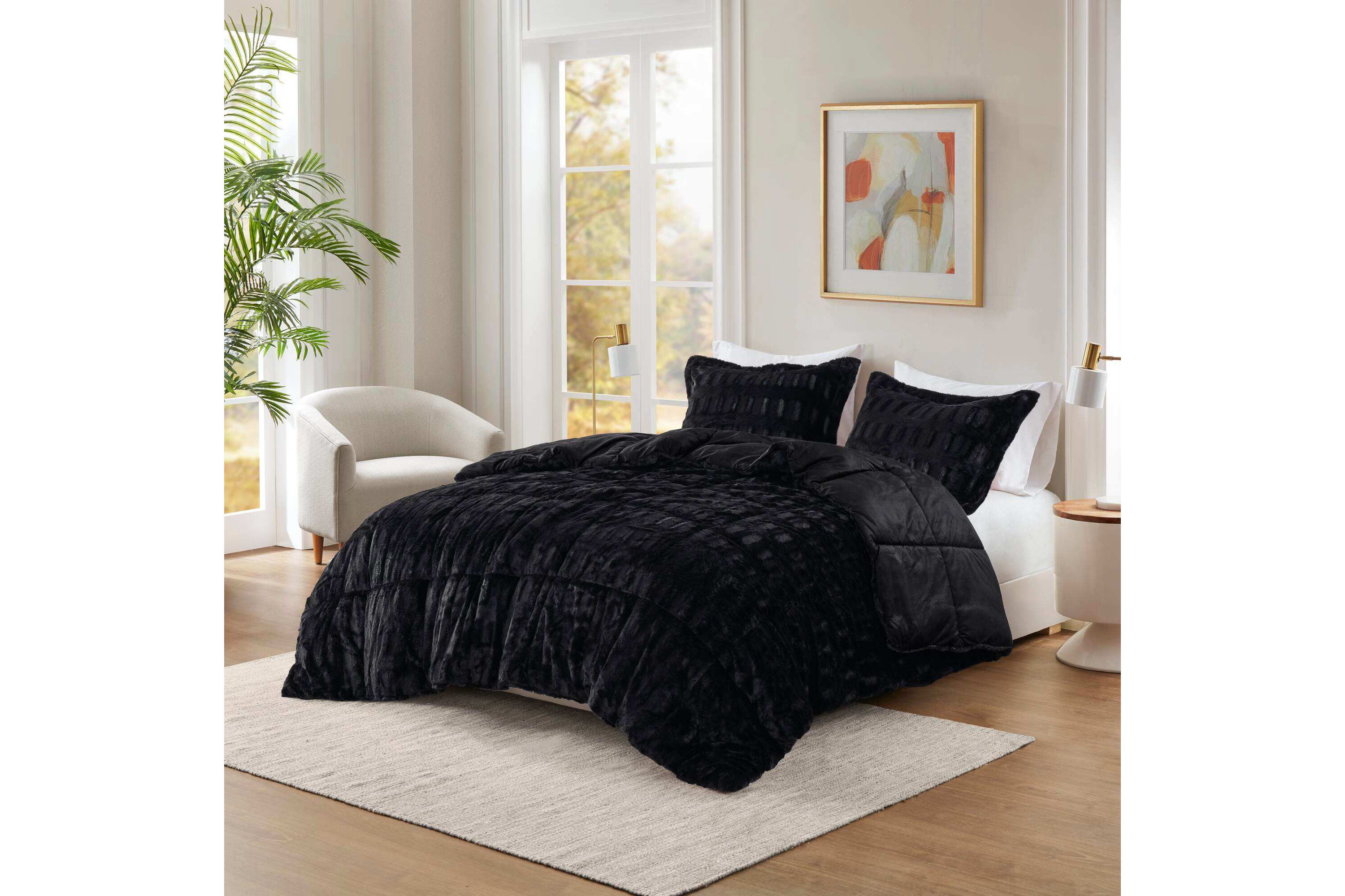 Gia Solid Faux Fur Comforter Mini Set