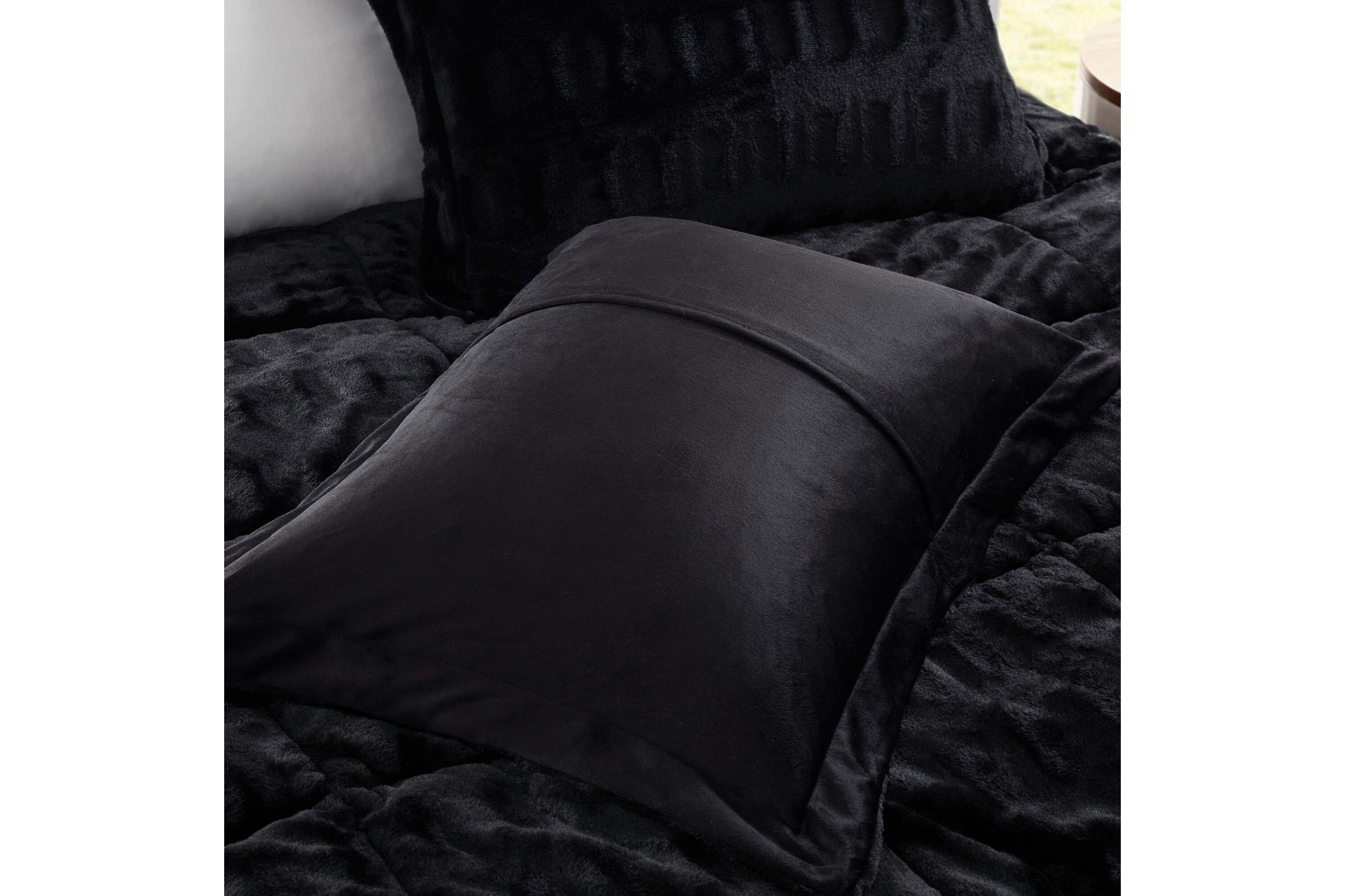 Gia Solid Faux Fur Comforter Mini Set