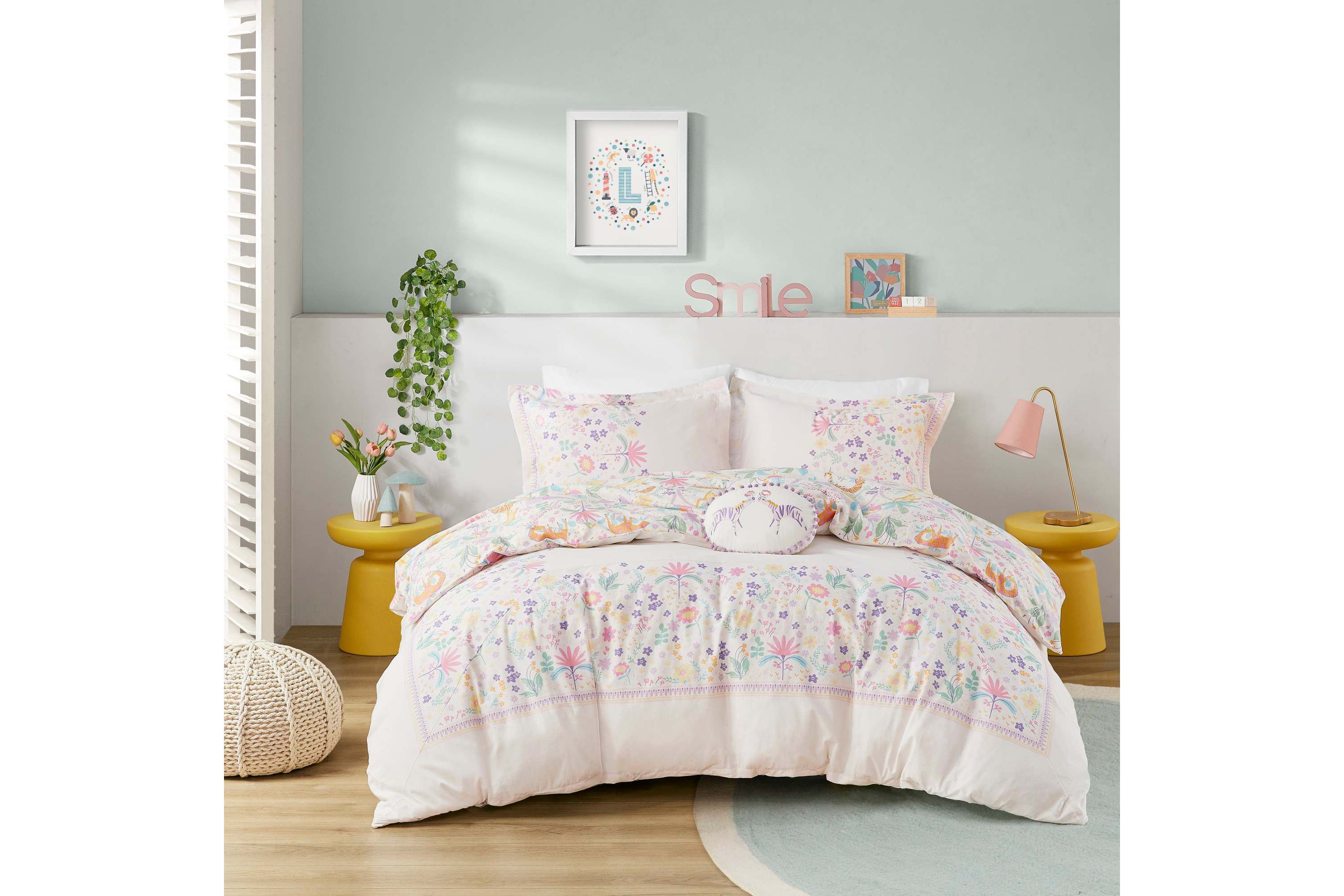 Lulu Floral Reversible Cotton Duvet Cover Set with Throw Pillow