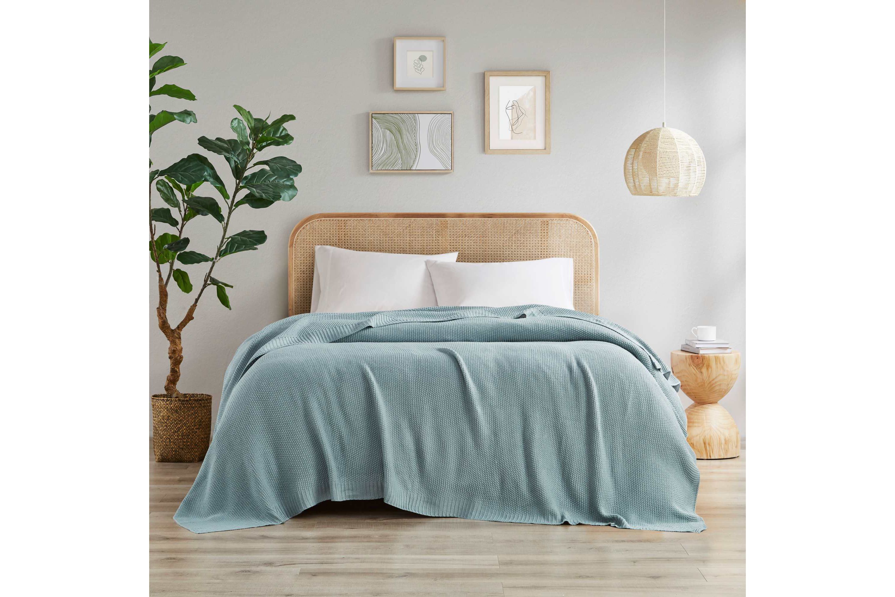 Bree Knit Blanket