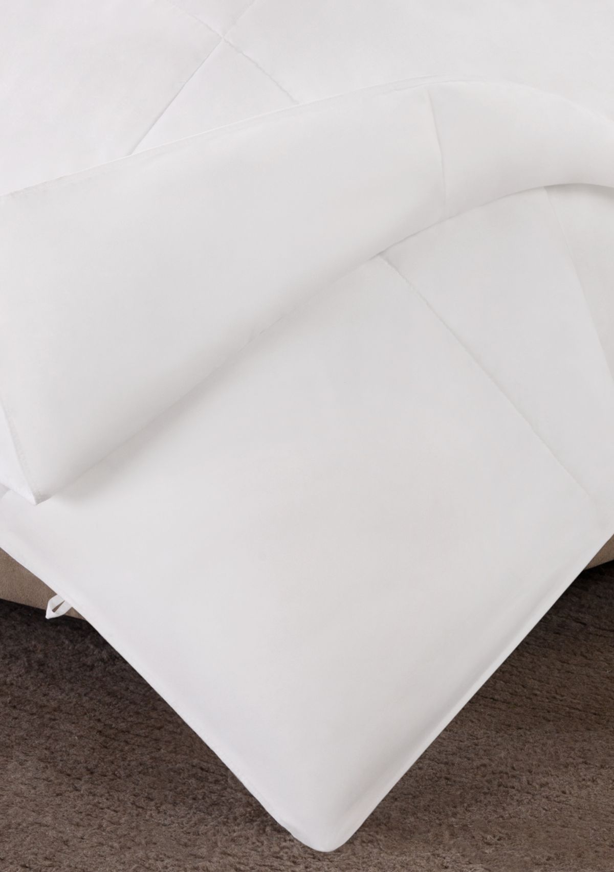 Benton All Season 2 in 1 Down Alternative Comforter