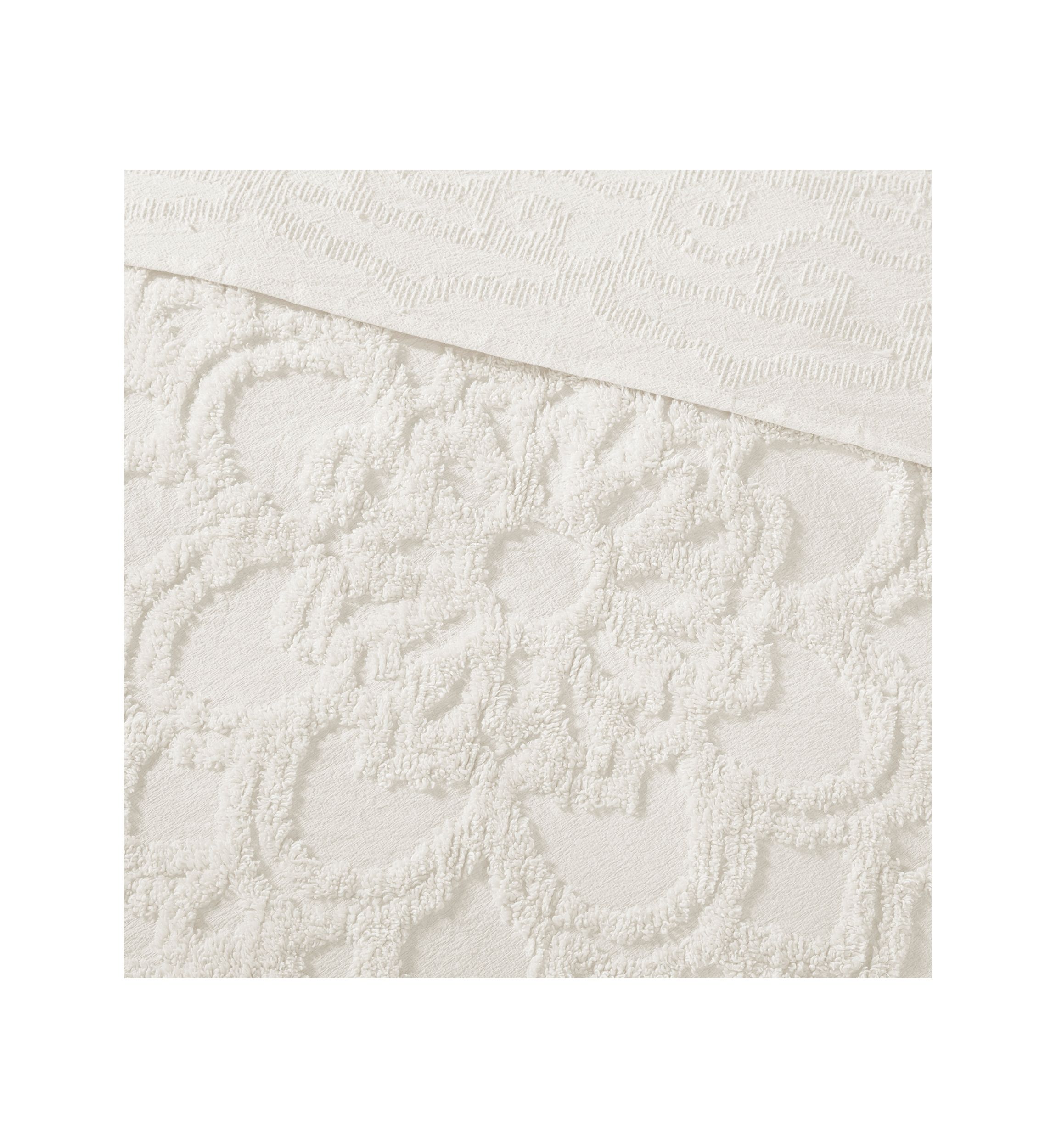 Laetitia 3 Piece Tufted Cotton Chenille Medallion Fringe Coverlet Set