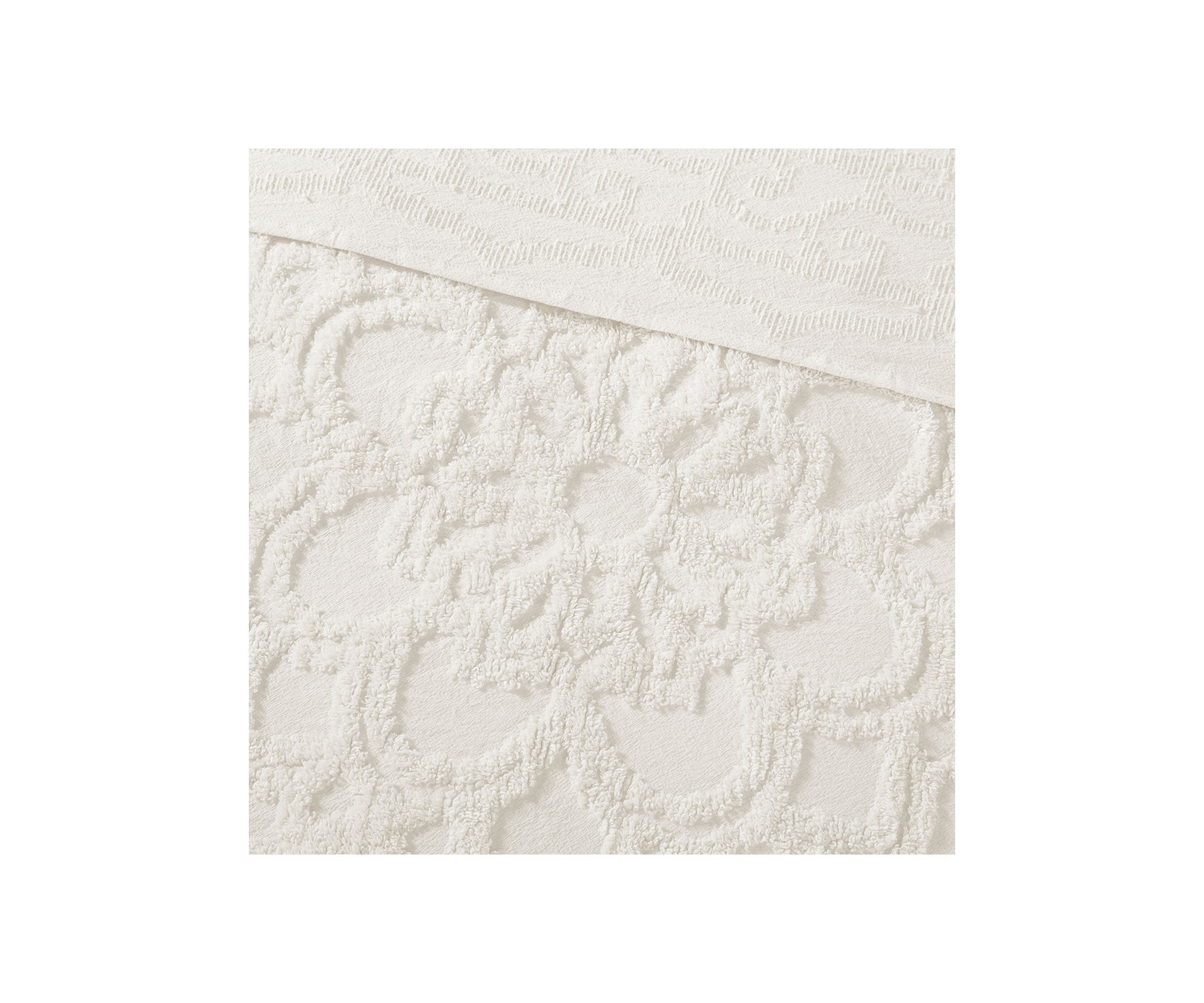 Laetitia 3 Piece Tufted Cotton Chenille Medallion Fringe Coverlet Set