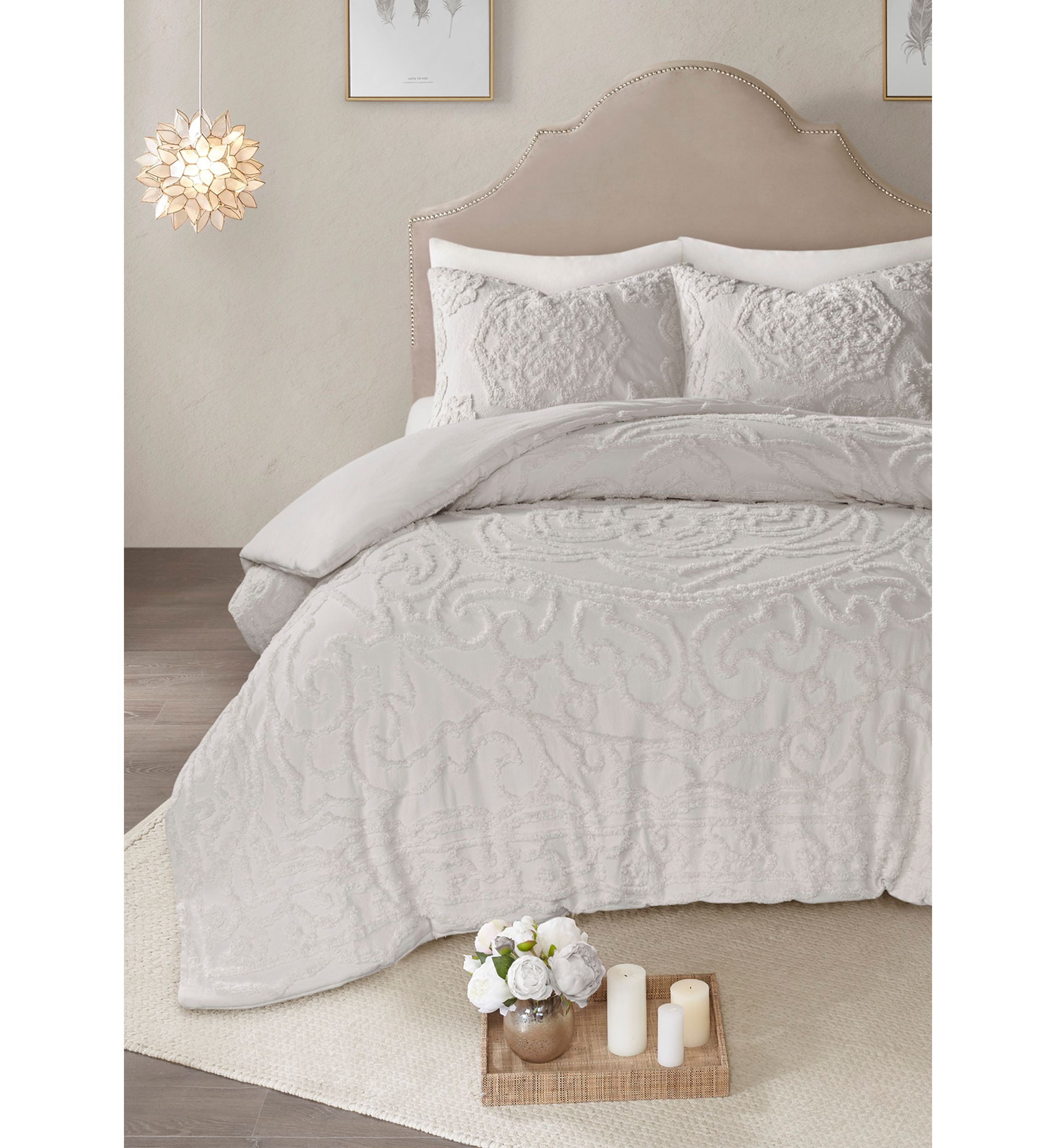 Laetitia 3 Piece Tufted Cotton Chenille Medallion Duvet Cover Set