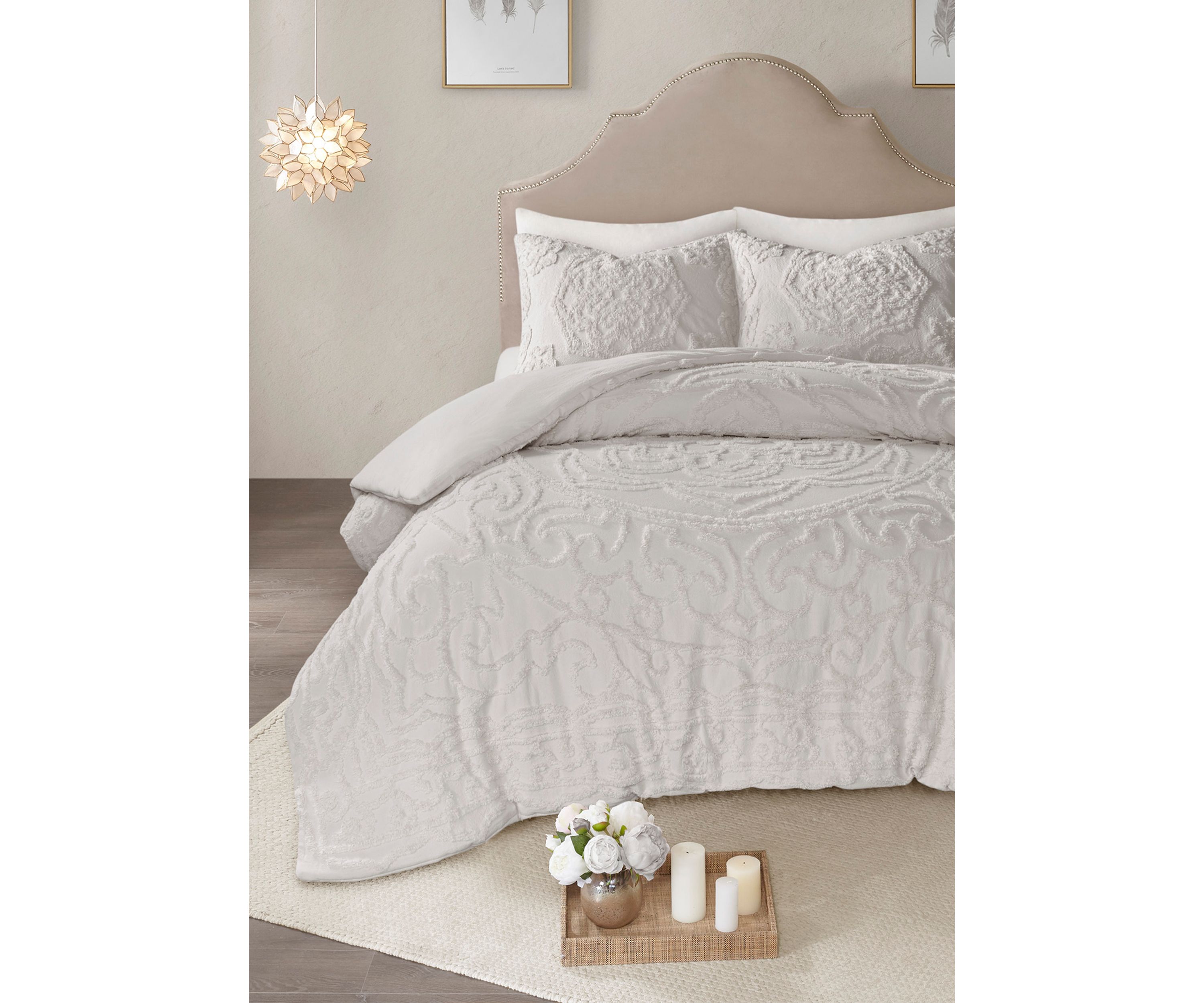 Laetitia 3 Piece Tufted Cotton Chenille Medallion Duvet Cover Set