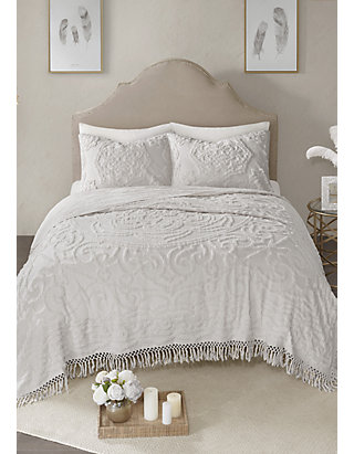 Madison Park Laetitia 3 Piece Tufted Cotton Chenille Medallion