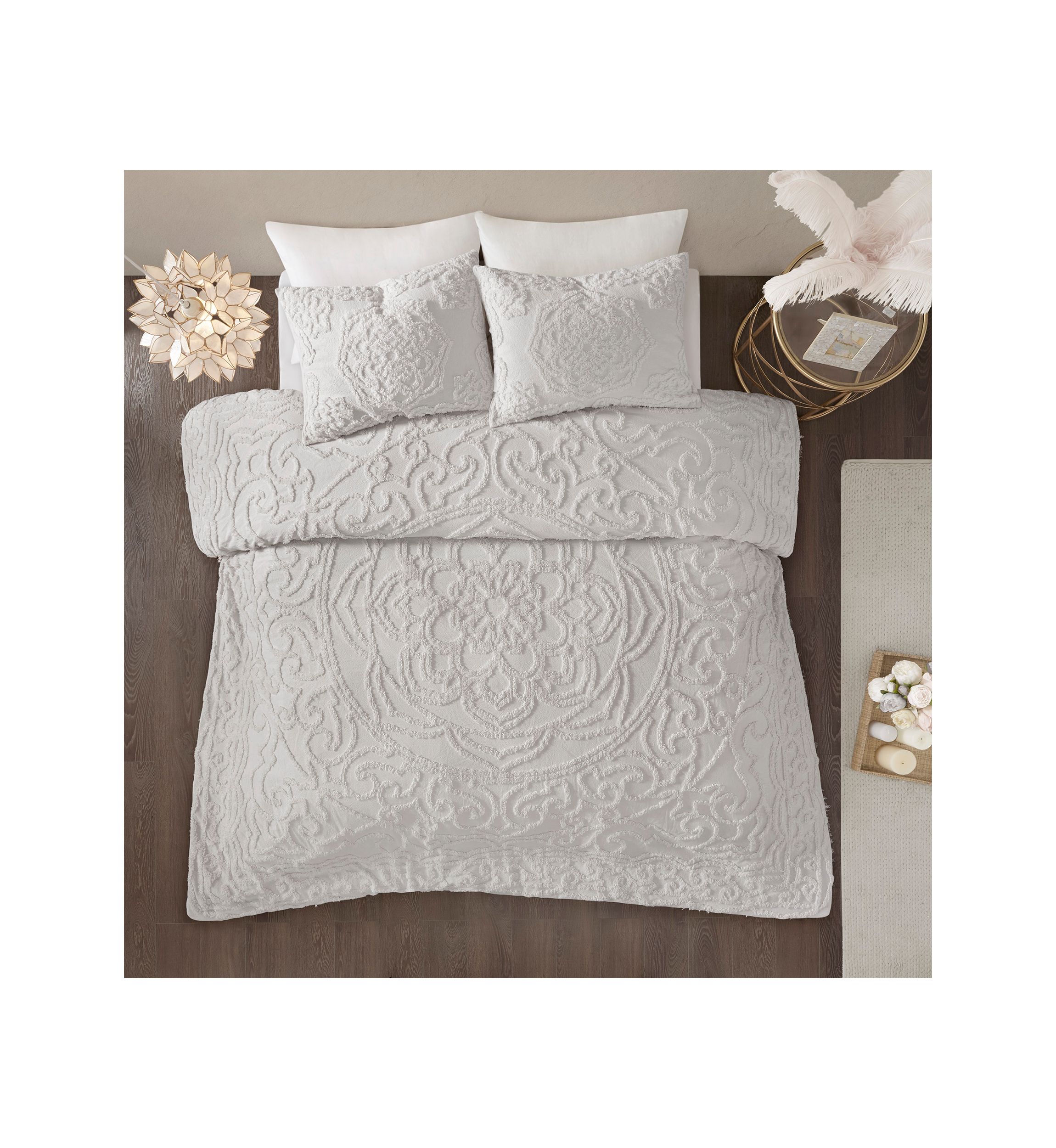 Laetitia 3 Piece Tufted Cotton Chenille Medallion Duvet Cover Set