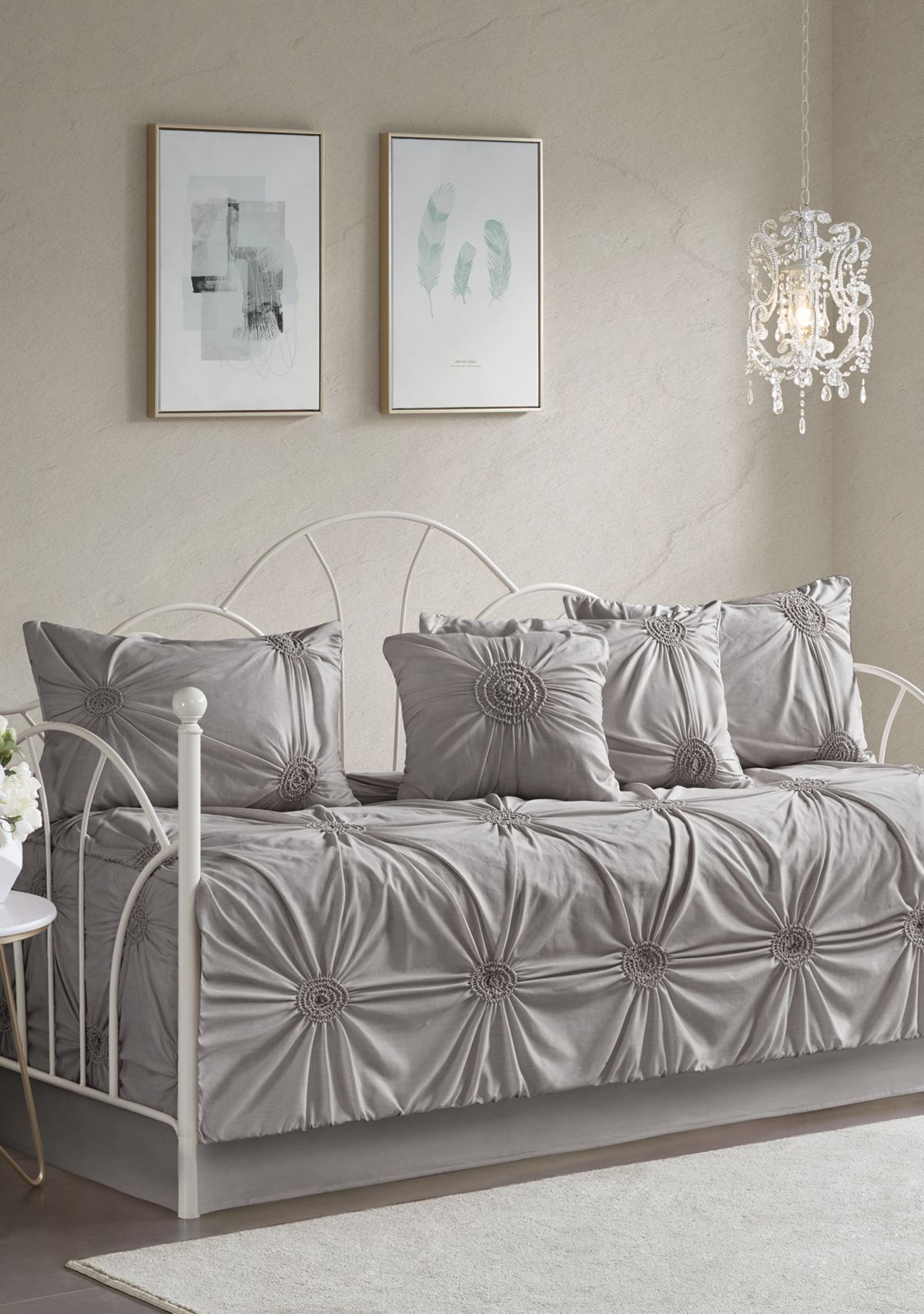 Leila 6 Piece Reversible Daybed Cover Set