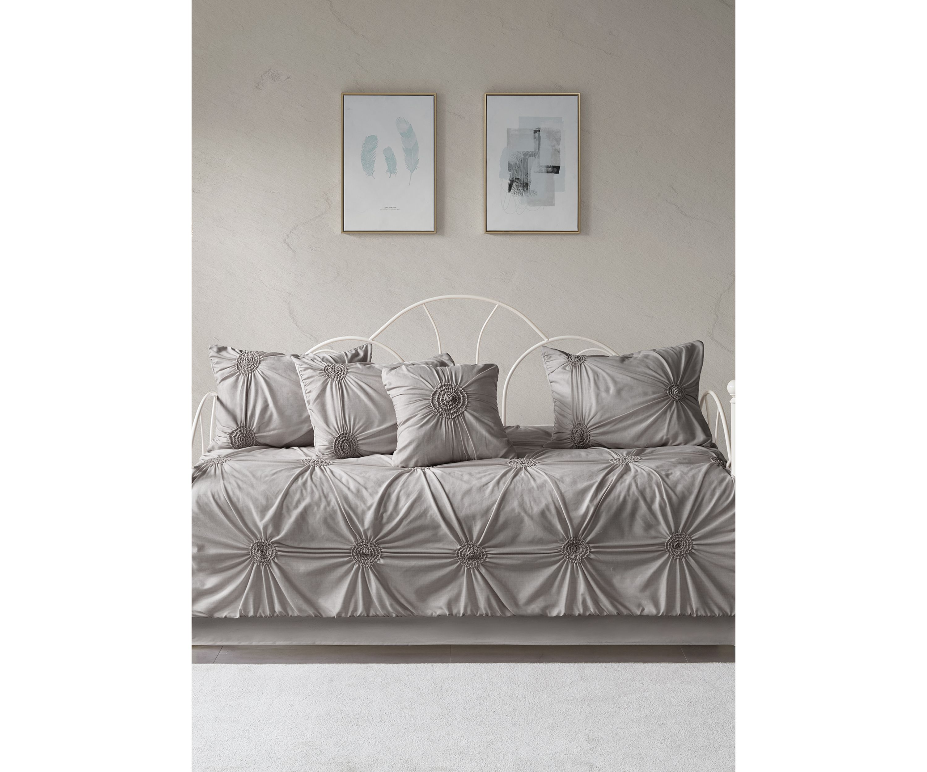 Leila 6 Piece Reversible Daybed Cover Set