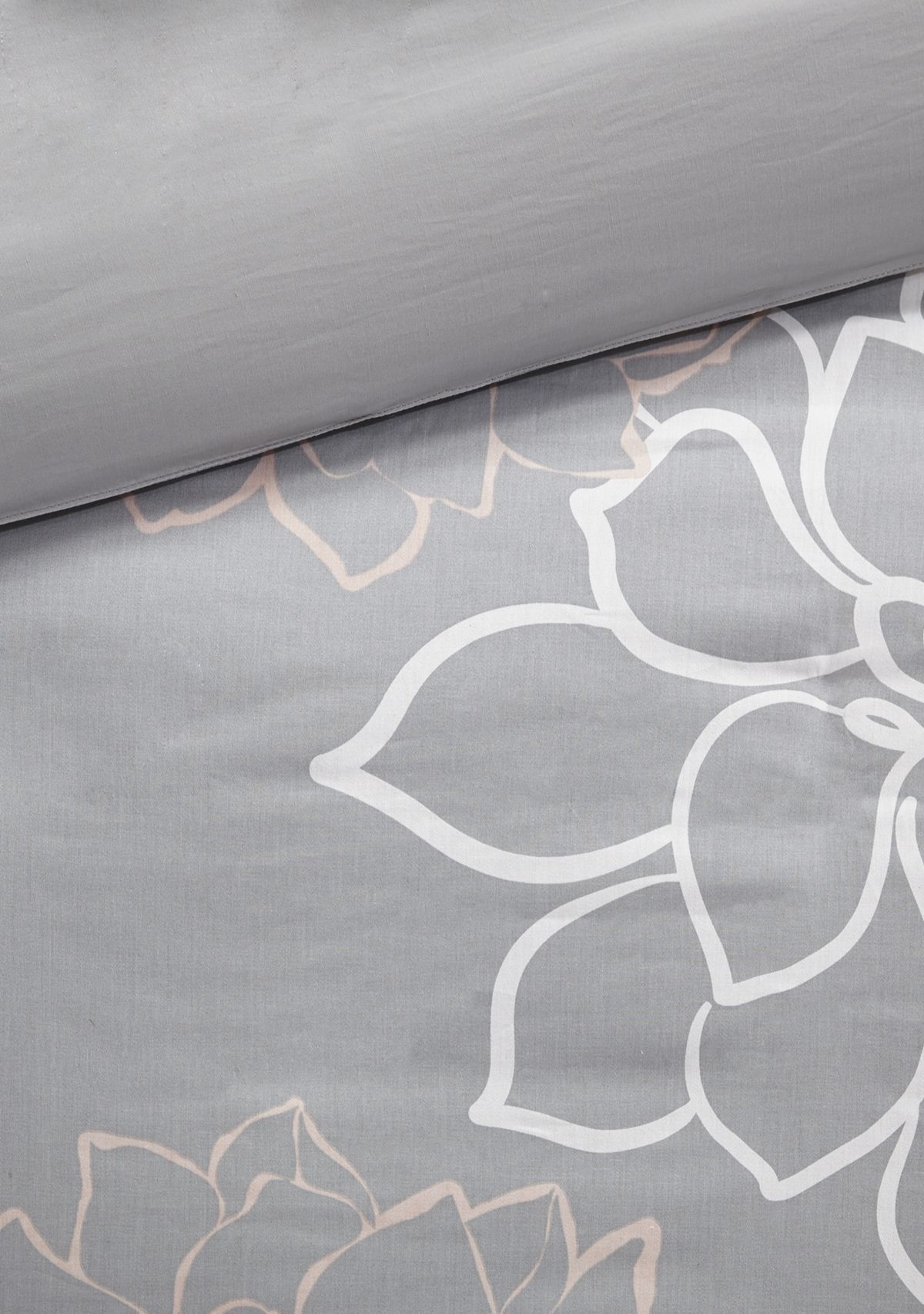 Lola Cotton Sateen Soft Floral Print 6 Piece Duvet Cover Set