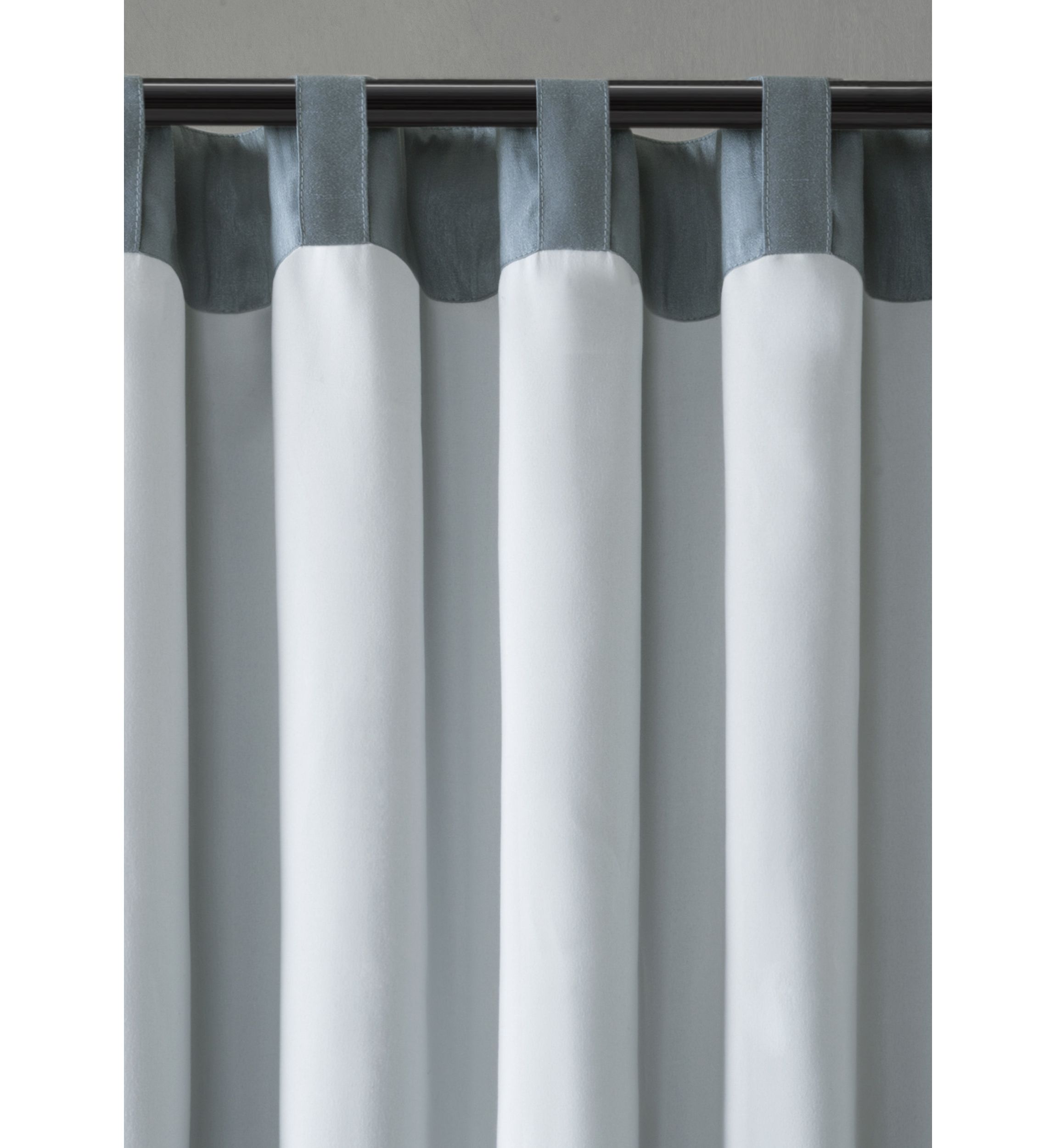 Andora Window Panel