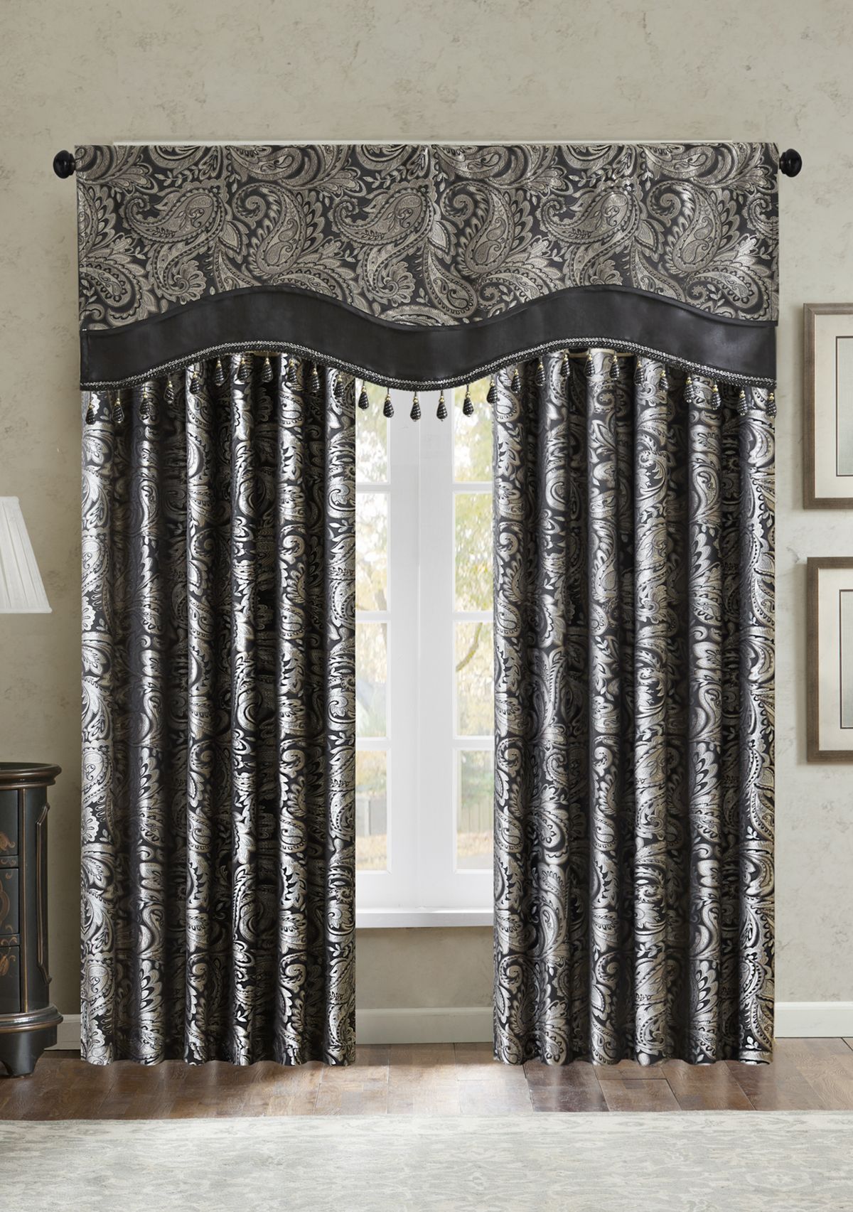 Aubrey Jacquard Window Rod Pocket Valance with Beads