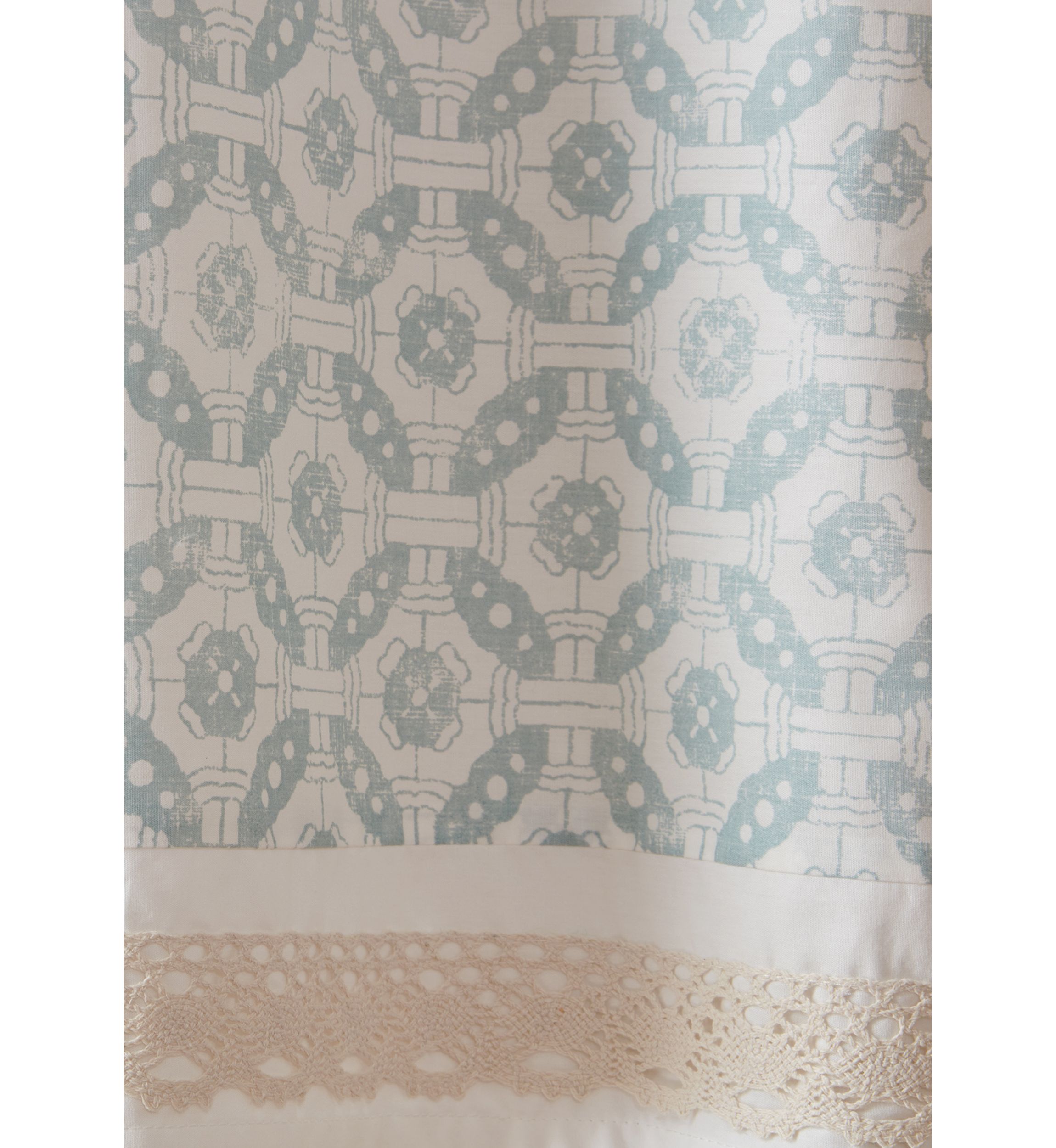 Dawn Printed and Pieced Rod Pocket Valance