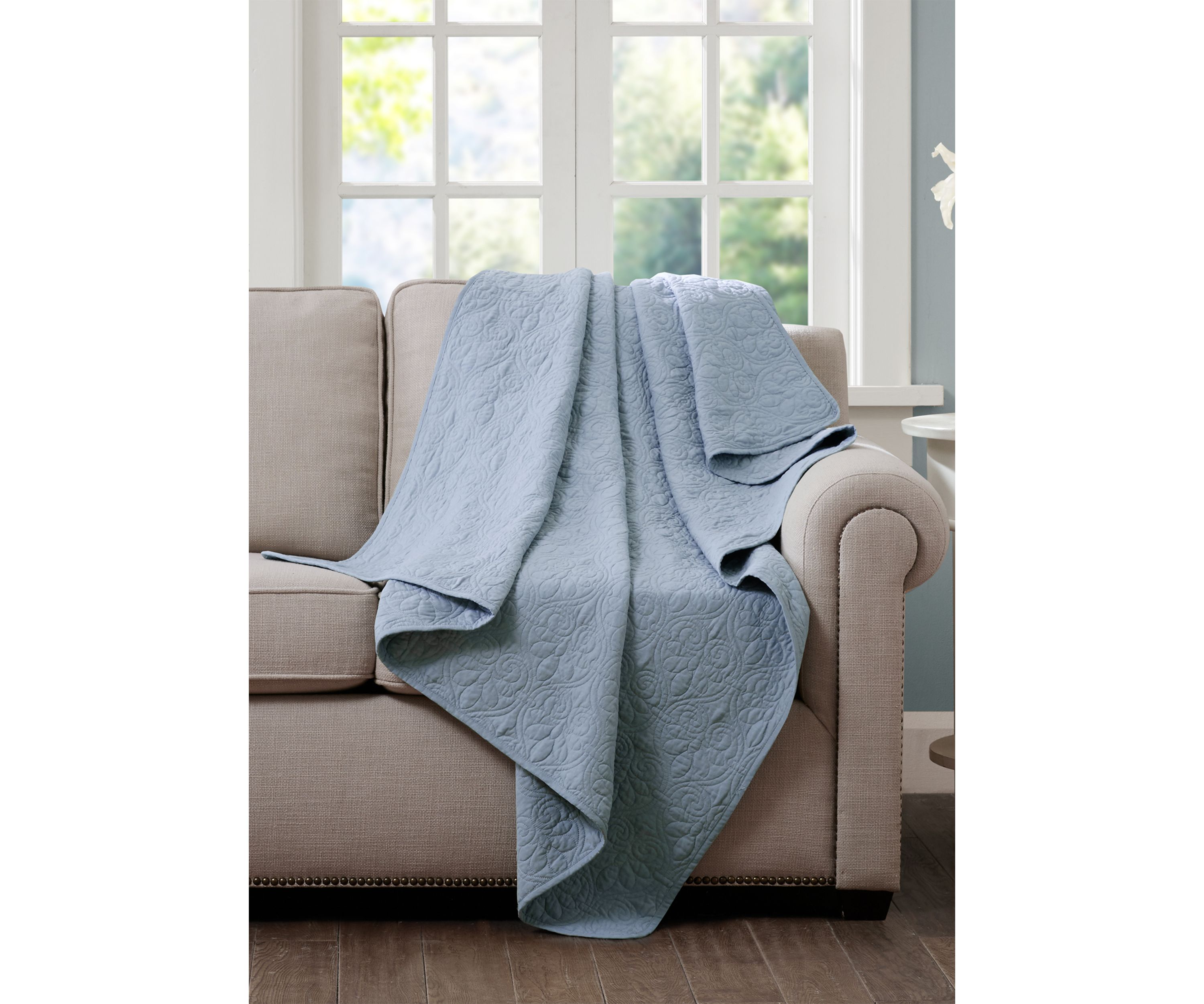 Quebec Oversized Quilted Throw
