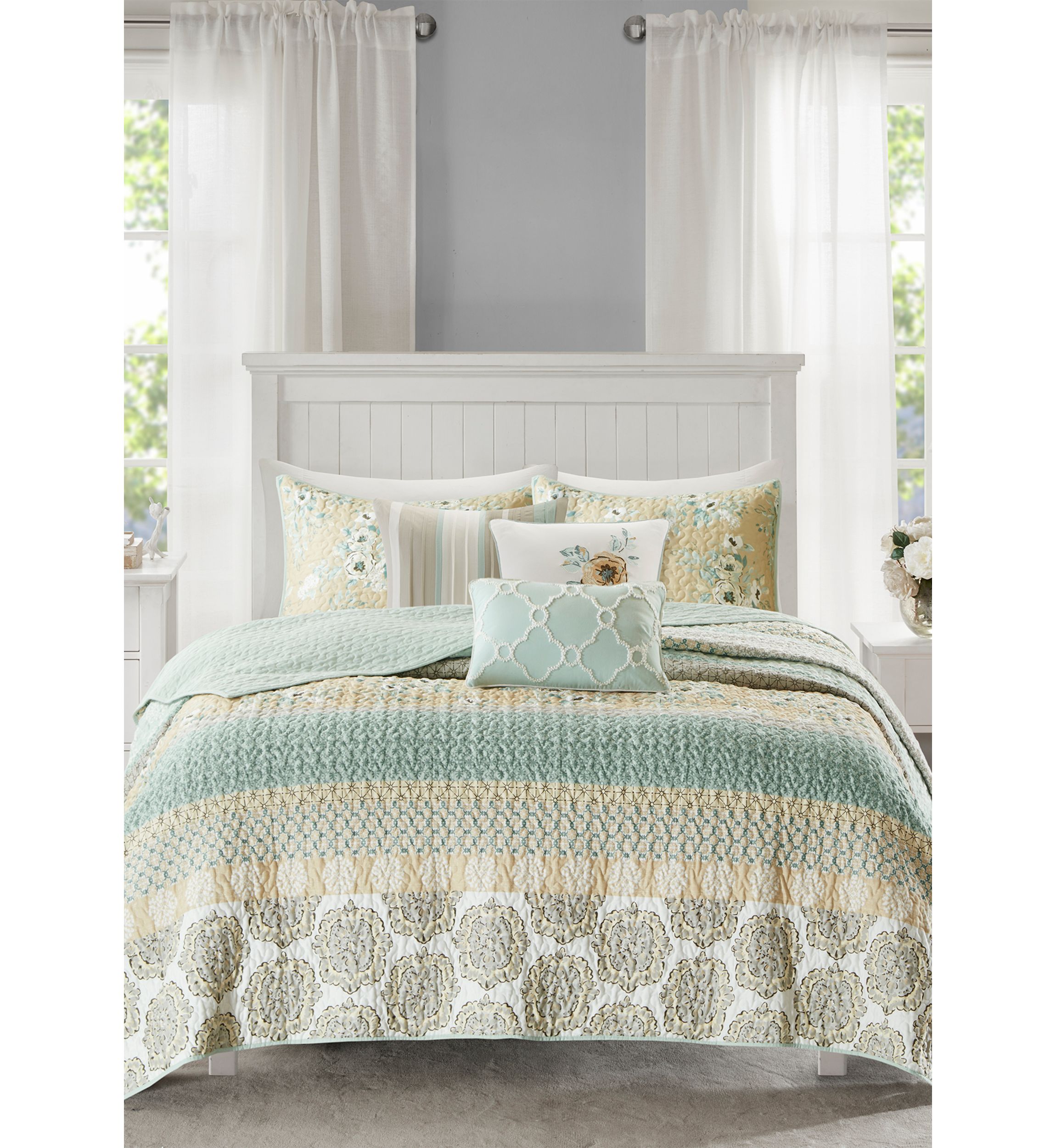 Willa 6 Piece Reversible Coverlet Set