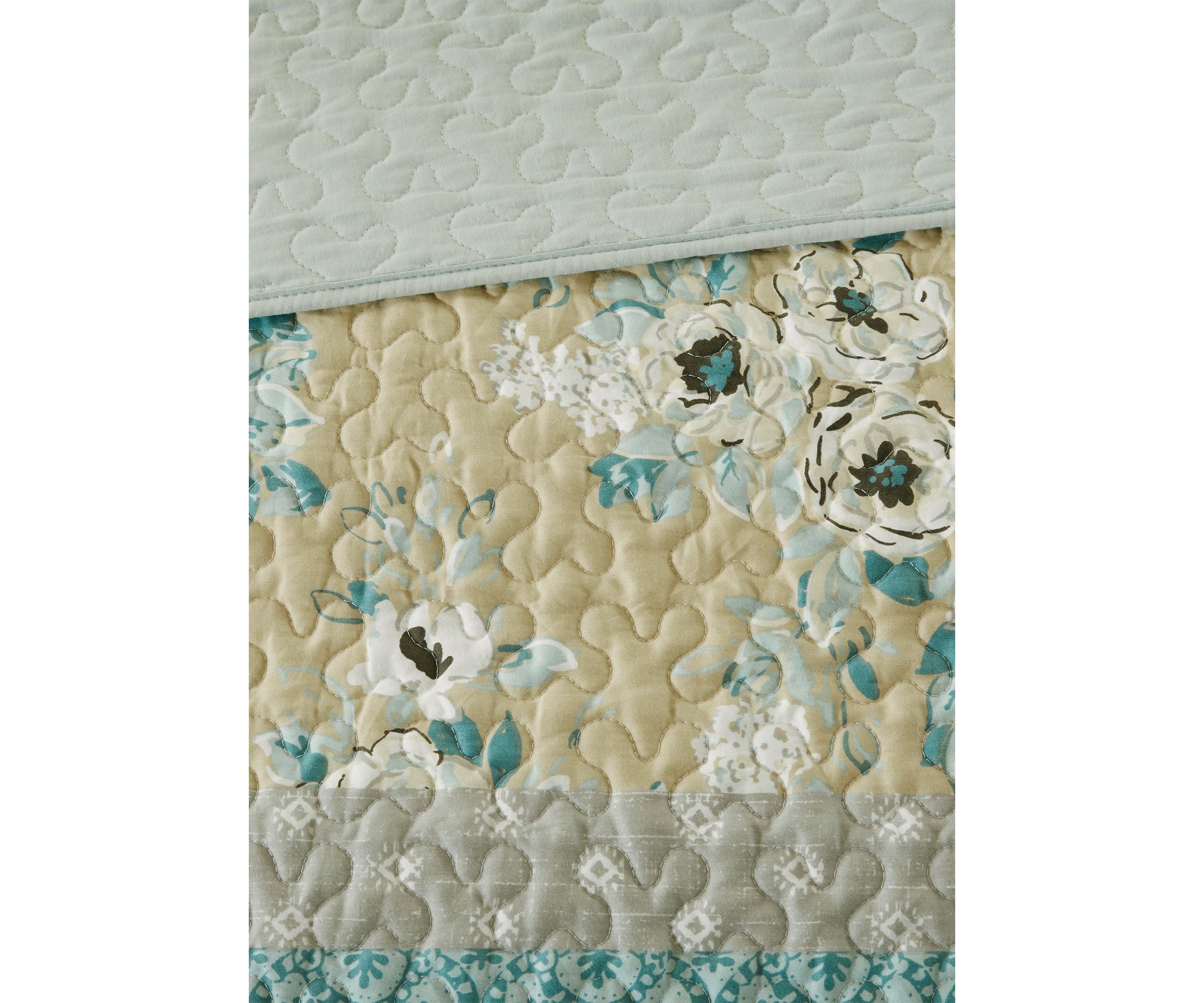 Willa 6 Piece Reversible Coverlet Set