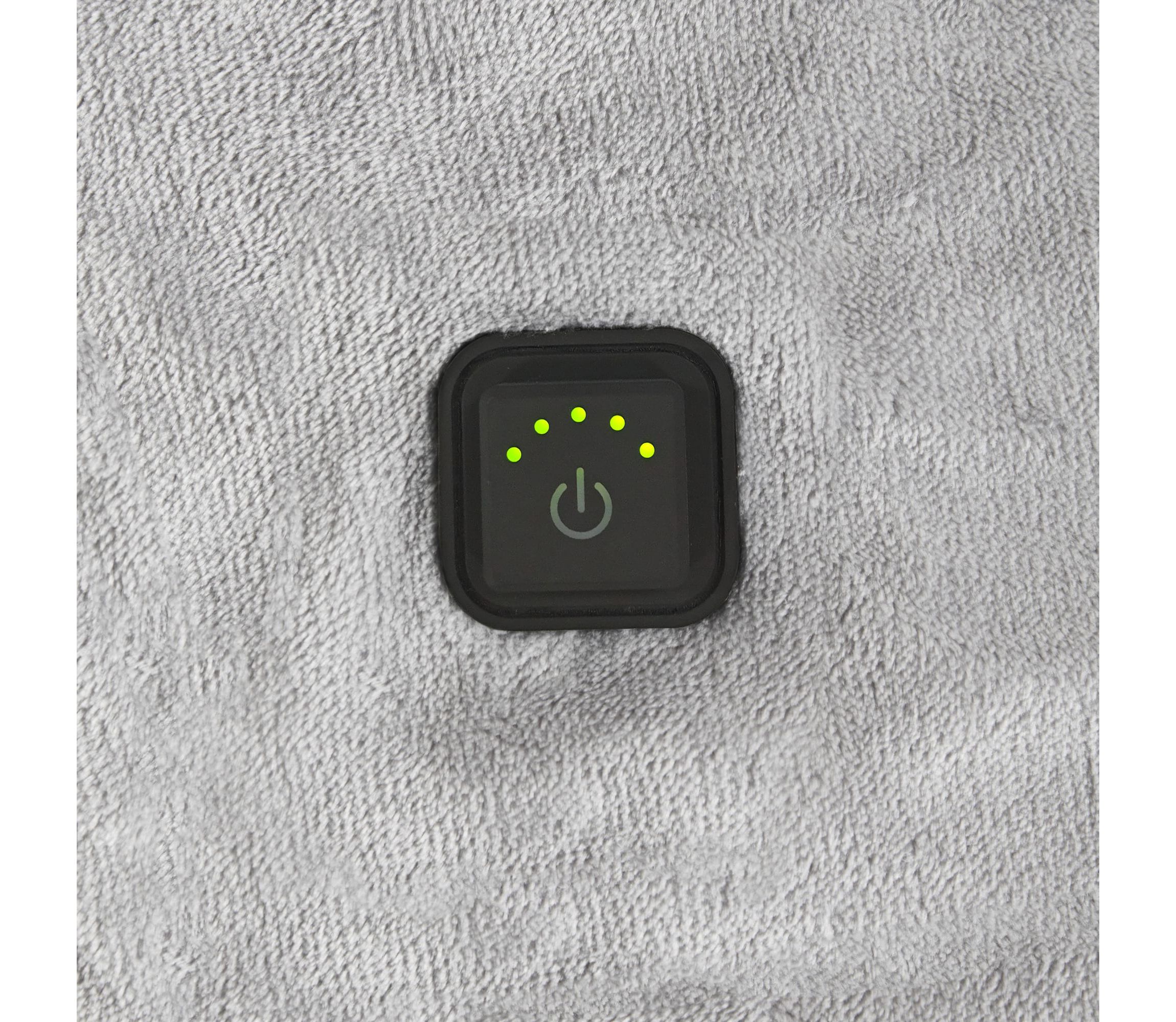 Plush Heated Throw with Built-In Control