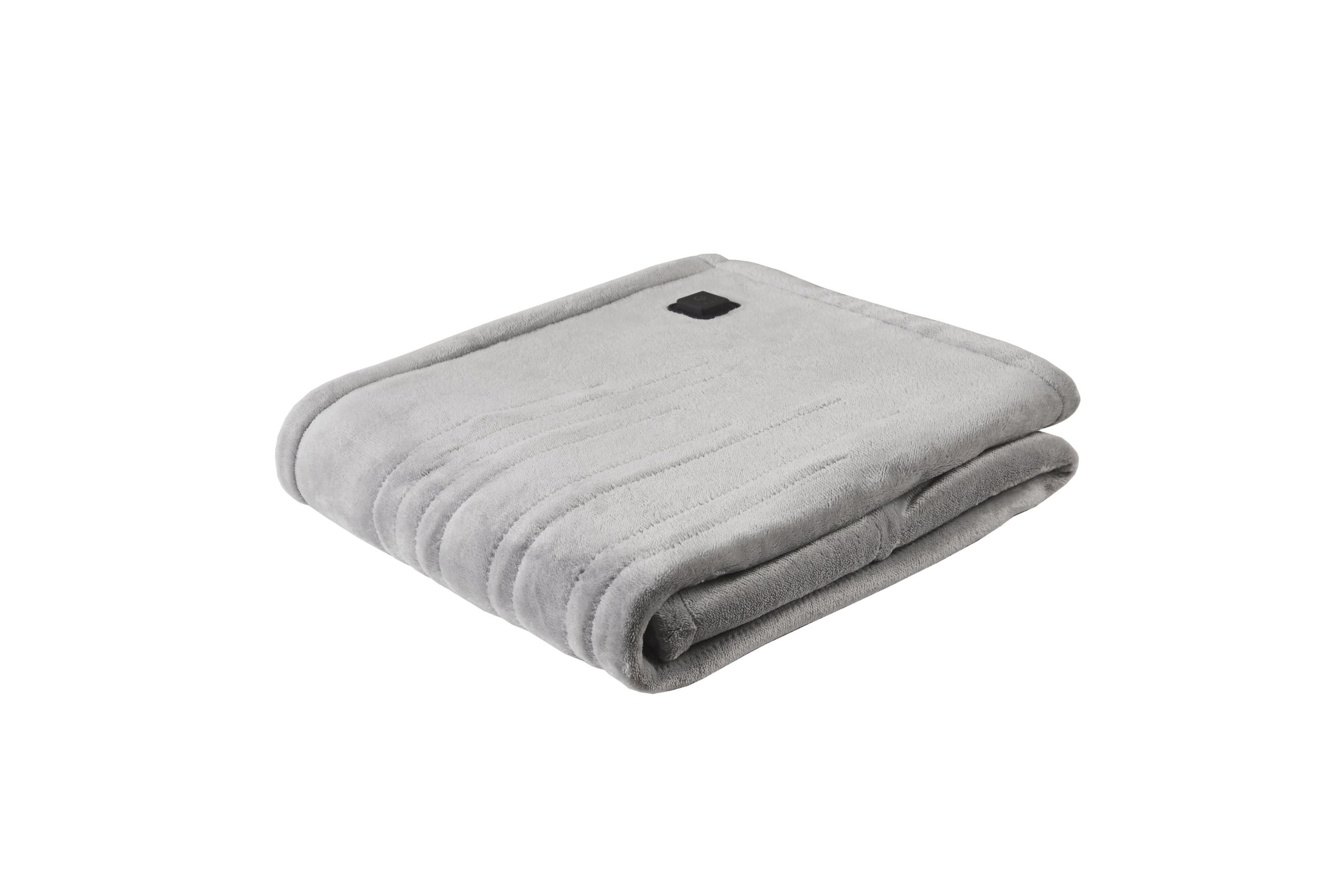 Plush Heated Throw with Built-In Control