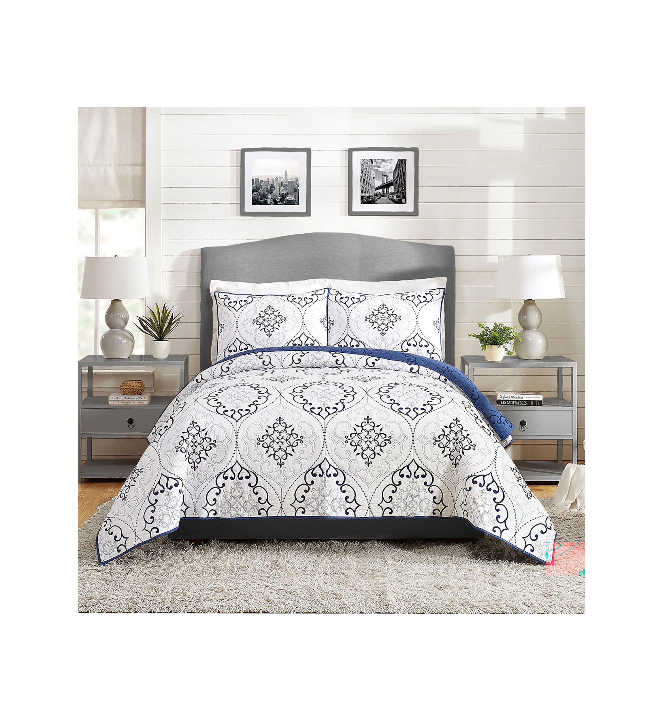 Chambers Quilt Set